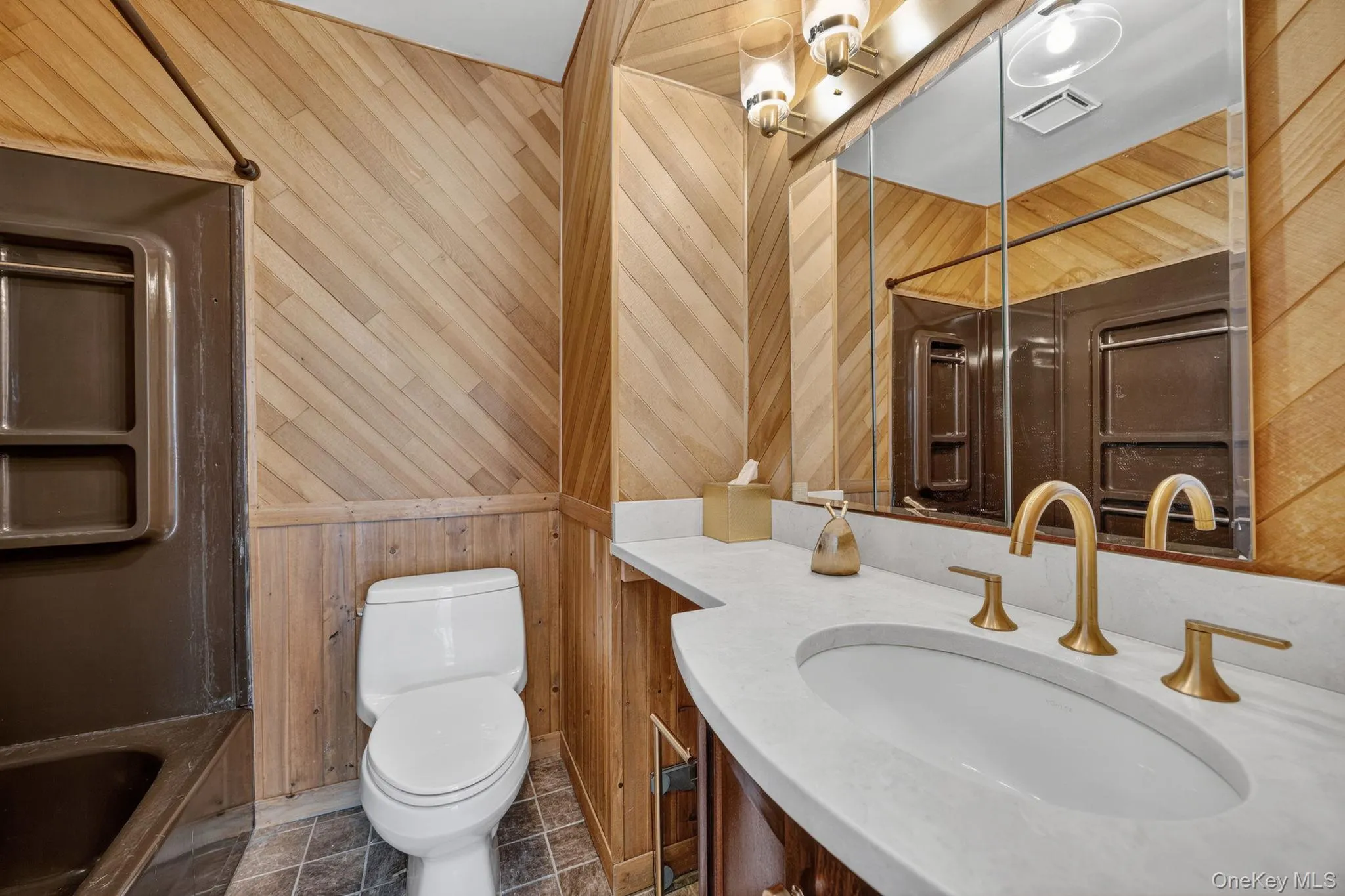 228 Clearwater Road, Babylon, NY, 2 Bedrooms Bedrooms, 6 Rooms Rooms,2 BathroomsBathrooms,Residential,For Rent,Clearwater,0,1012190 228 Clearwater Road, Babylon, NY, 2 Bedrooms Bedrooms, 6 Rooms Rooms,2 BathroomsBathrooms,Residential,For Rent,Clearwater,0,1012190
