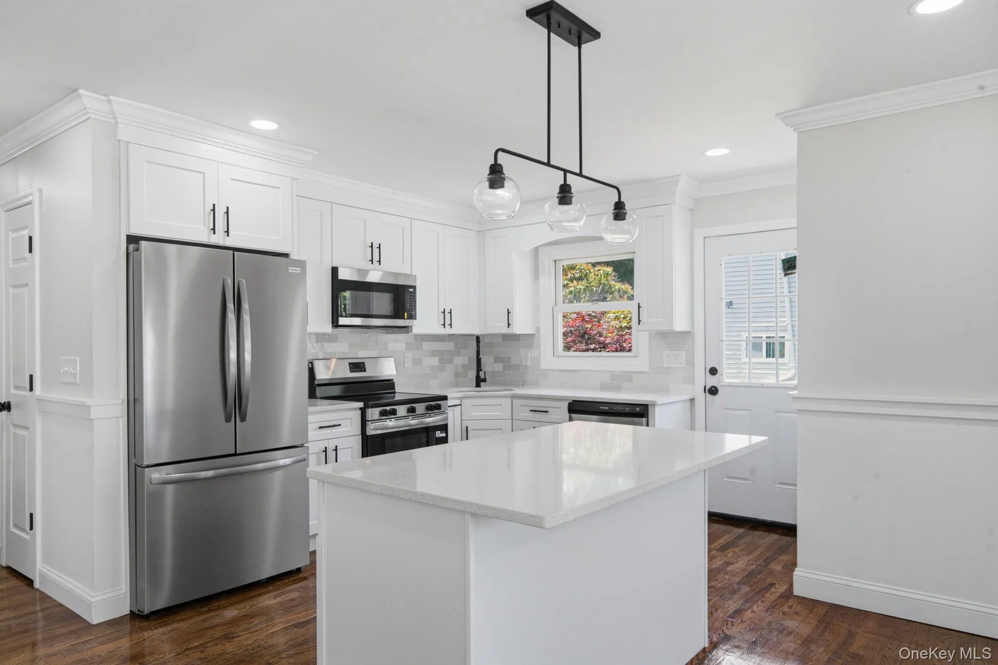 64 Cedar Drive, Islip, NY, 3 Bedrooms Bedrooms, 8 Rooms Rooms,2 BathroomsBathrooms,Residential,For Rent,Cedar,0,1012196 64 Cedar Drive, Islip, NY, 3 Bedrooms Bedrooms, 8 Rooms Rooms,2 BathroomsBathrooms,Residential,For Rent,Cedar,0,1012196