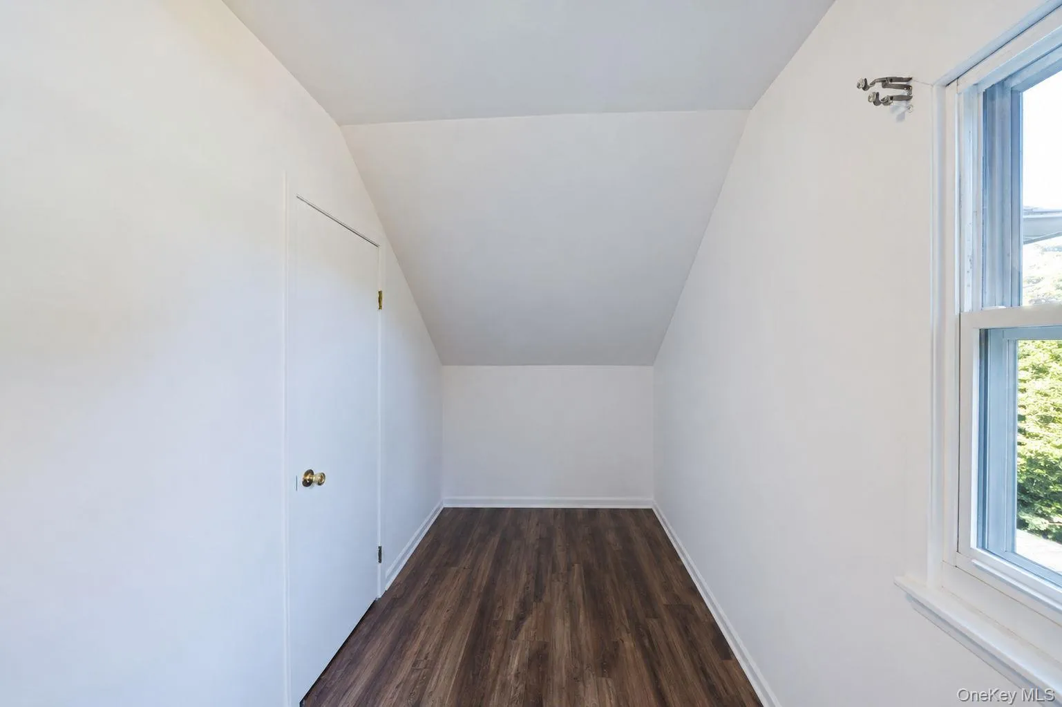 35 Oklahoma Avenue, Islip, NY, 4 Bedrooms Bedrooms, 9 Rooms Rooms,3 BathroomsBathrooms,Residential,For Rent,Oklahoma,0,1012198 35 Oklahoma Avenue, Islip, NY, 4 Bedrooms Bedrooms, 9 Rooms Rooms,3 BathroomsBathrooms,Residential,For Rent,Oklahoma,0,1012198