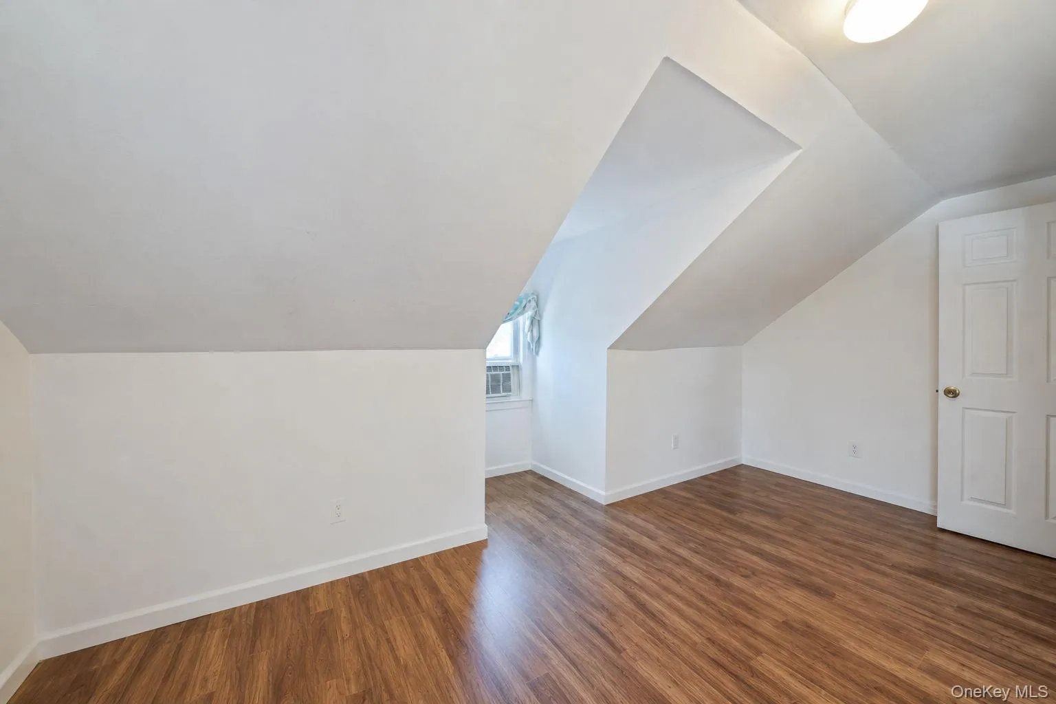 35 Oklahoma Avenue, Islip, NY, 4 Bedrooms Bedrooms, 9 Rooms Rooms,3 BathroomsBathrooms,Residential,For Rent,Oklahoma,0,1012198 35 Oklahoma Avenue, Islip, NY, 4 Bedrooms Bedrooms, 9 Rooms Rooms,3 BathroomsBathrooms,Residential,For Rent,Oklahoma,0,1012198