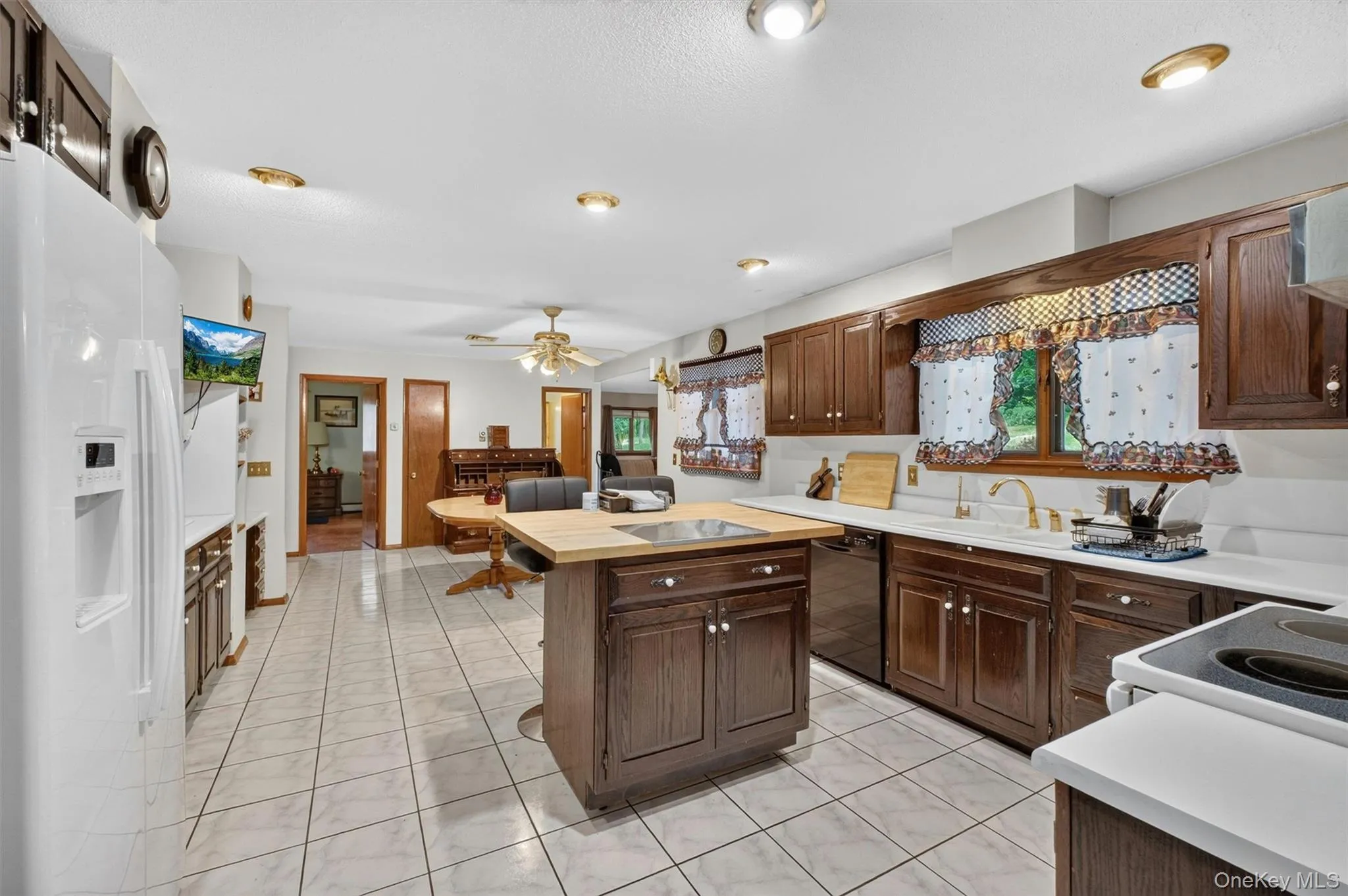 29 Brandy Lane, Wappinger, NY, 4 Bedrooms Bedrooms, 8 Rooms Rooms,3 BathroomsBathrooms,Residential,For Rent,Brandy,0,1012199 29 Brandy Lane, Wappinger, NY, 4 Bedrooms Bedrooms, 8 Rooms Rooms,3 BathroomsBathrooms,Residential,For Rent,Brandy,0,1012199