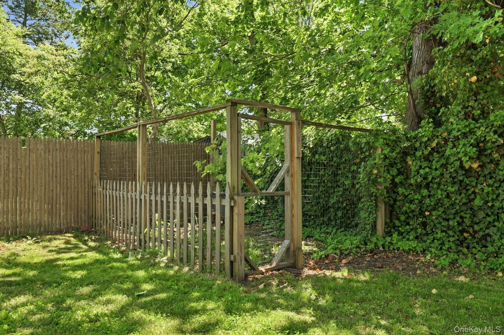 185 Cedar Avenue, Brookhaven, NY, 3 Bedrooms Bedrooms, 6 Rooms Rooms,1 BathroomBathrooms,Residential,For Rent,Cedar,0,1012200 185 Cedar Avenue, Brookhaven, NY, 3 Bedrooms Bedrooms, 6 Rooms Rooms,1 BathroomBathrooms,Residential,For Rent,Cedar,0,1012200