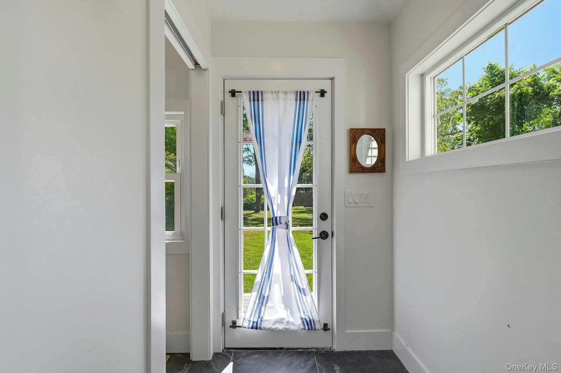 185 Cedar Avenue, Brookhaven, NY, 3 Bedrooms Bedrooms, 6 Rooms Rooms,1 BathroomBathrooms,Residential,For Rent,Cedar,0,1012200 185 Cedar Avenue, Brookhaven, NY, 3 Bedrooms Bedrooms, 6 Rooms Rooms,1 BathroomBathrooms,Residential,For Rent,Cedar,0,1012200