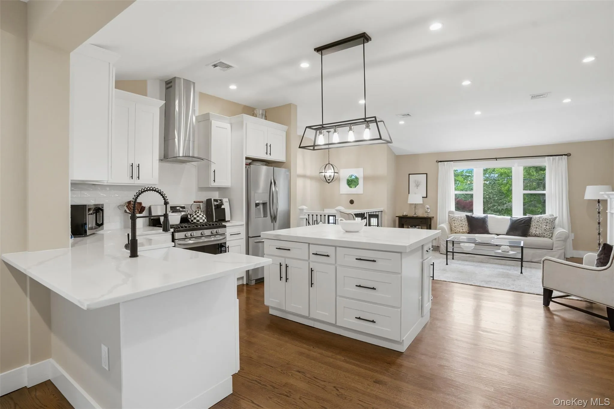 7 Gold Road, Wappinger, NY, 3 Bedrooms Bedrooms, 9 Rooms Rooms,2 BathroomsBathrooms,Residential,For Rent,Gold,0,1012204 7 Gold Road, Wappinger, NY, 3 Bedrooms Bedrooms, 9 Rooms Rooms,2 BathroomsBathrooms,Residential,For Rent,Gold,0,1012204