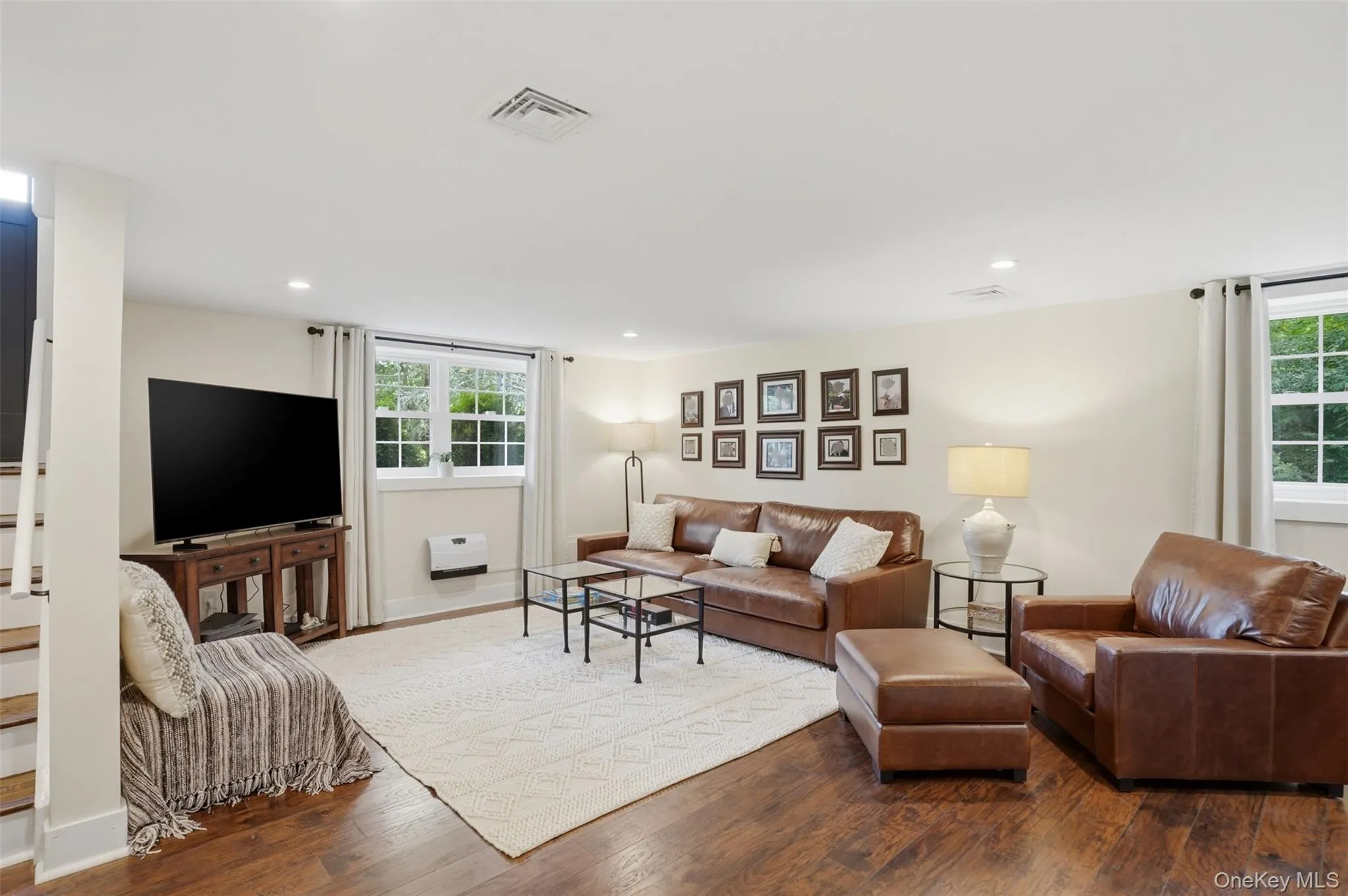 7 Gold Road, Wappinger, NY, 3 Bedrooms Bedrooms, 9 Rooms Rooms,2 BathroomsBathrooms,Residential,For Rent,Gold,0,1012204 7 Gold Road, Wappinger, NY, 3 Bedrooms Bedrooms, 9 Rooms Rooms,2 BathroomsBathrooms,Residential,For Rent,Gold,0,1012204