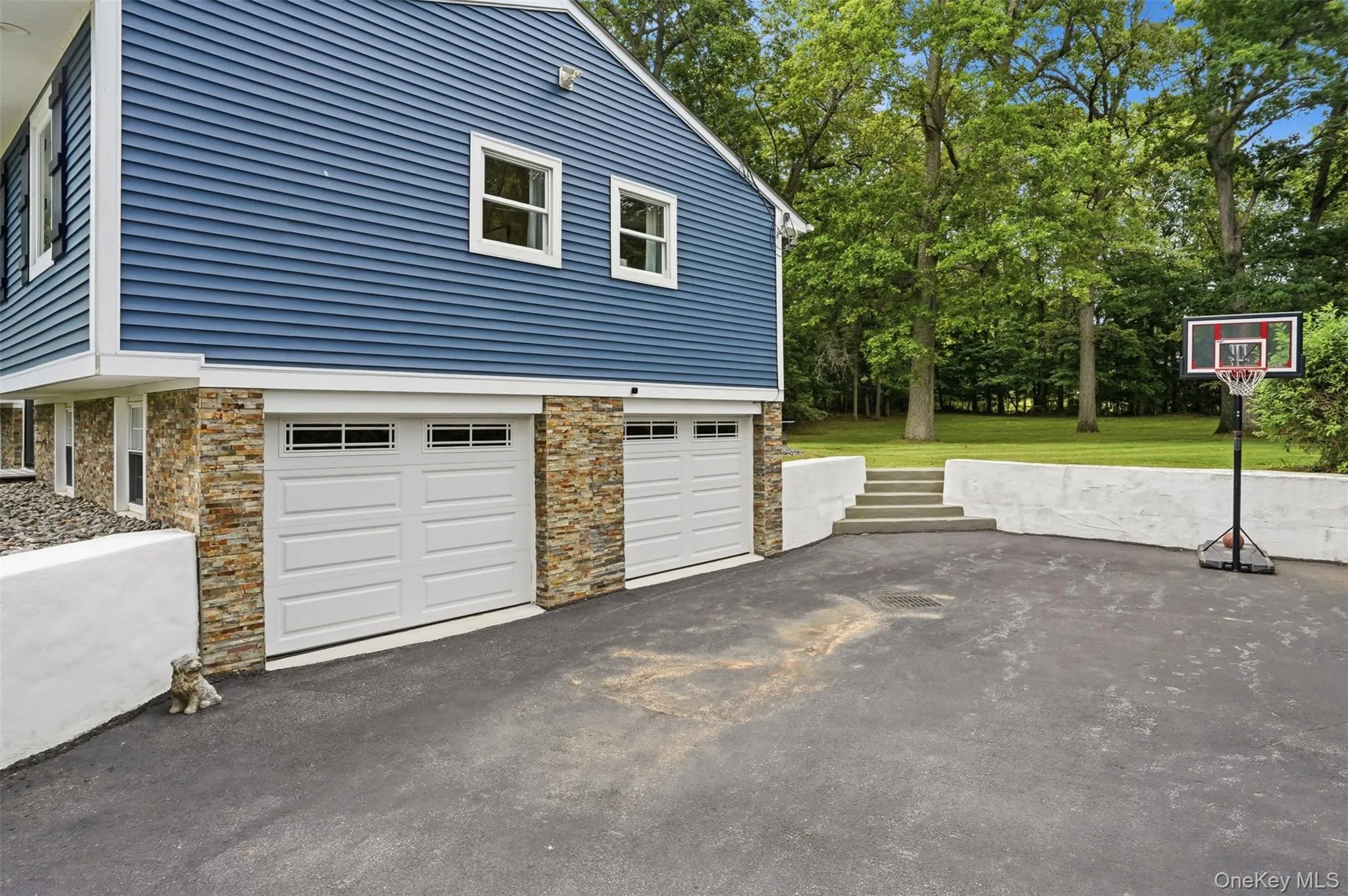 7 Gold Road, Wappinger, NY, 3 Bedrooms Bedrooms, 9 Rooms Rooms,2 BathroomsBathrooms,Residential,For Rent,Gold,0,1012204 7 Gold Road, Wappinger, NY, 3 Bedrooms Bedrooms, 9 Rooms Rooms,2 BathroomsBathrooms,Residential,For Rent,Gold,0,1012204