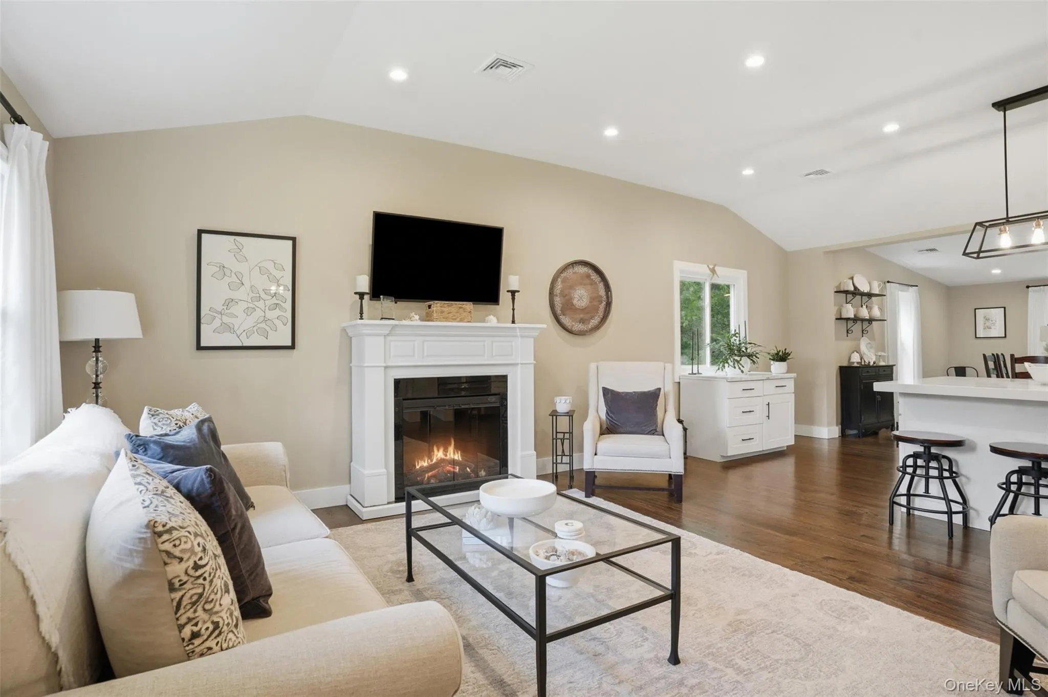 7 Gold Road, Wappinger, NY, 3 Bedrooms Bedrooms, 9 Rooms Rooms,2 BathroomsBathrooms,Residential,For Rent,Gold,0,1012204 7 Gold Road, Wappinger, NY, 3 Bedrooms Bedrooms, 9 Rooms Rooms,2 BathroomsBathrooms,Residential,For Rent,Gold,0,1012204