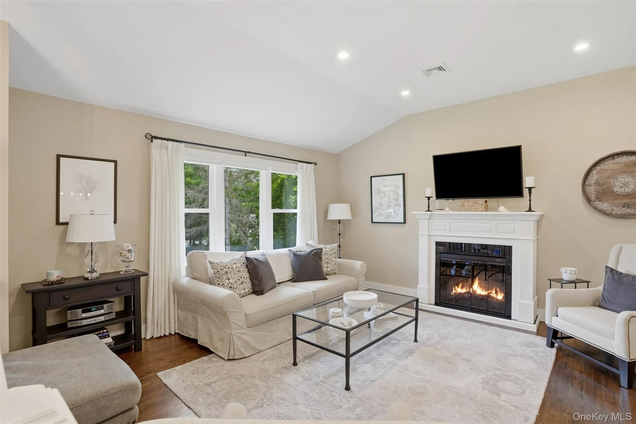 7 Gold Road, Wappinger, NY, 3 Bedrooms Bedrooms, 9 Rooms Rooms,2 BathroomsBathrooms,Residential,For Rent,Gold,0,1012204 7 Gold Road, Wappinger, NY, 3 Bedrooms Bedrooms, 9 Rooms Rooms,2 BathroomsBathrooms,Residential,For Rent,Gold,0,1012204