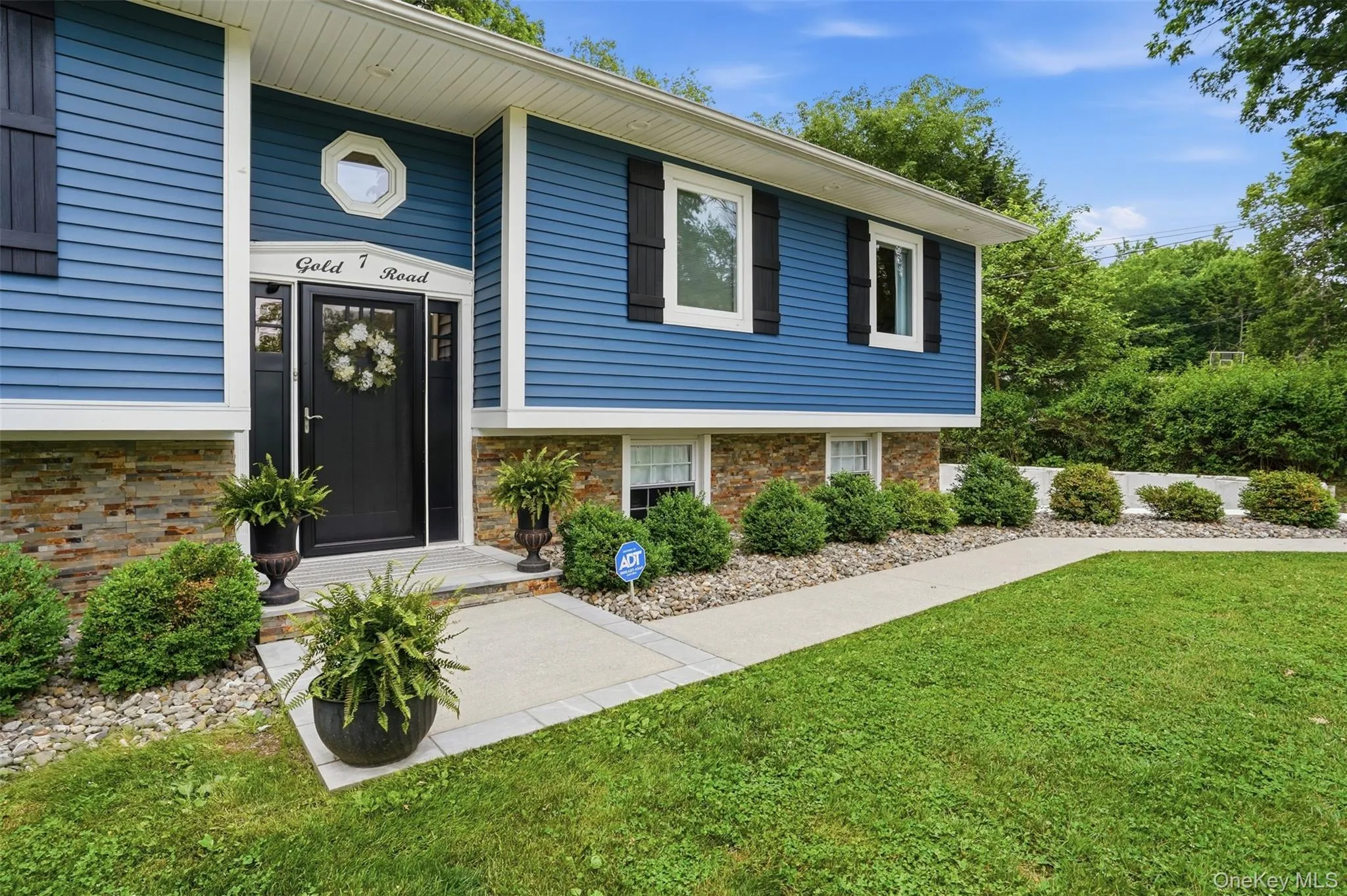 7 Gold Road, Wappinger, NY, 3 Bedrooms Bedrooms, 9 Rooms Rooms,2 BathroomsBathrooms,Residential,For Rent,Gold,0,1012204 7 Gold Road, Wappinger, NY, 3 Bedrooms Bedrooms, 9 Rooms Rooms,2 BathroomsBathrooms,Residential,For Rent,Gold,0,1012204