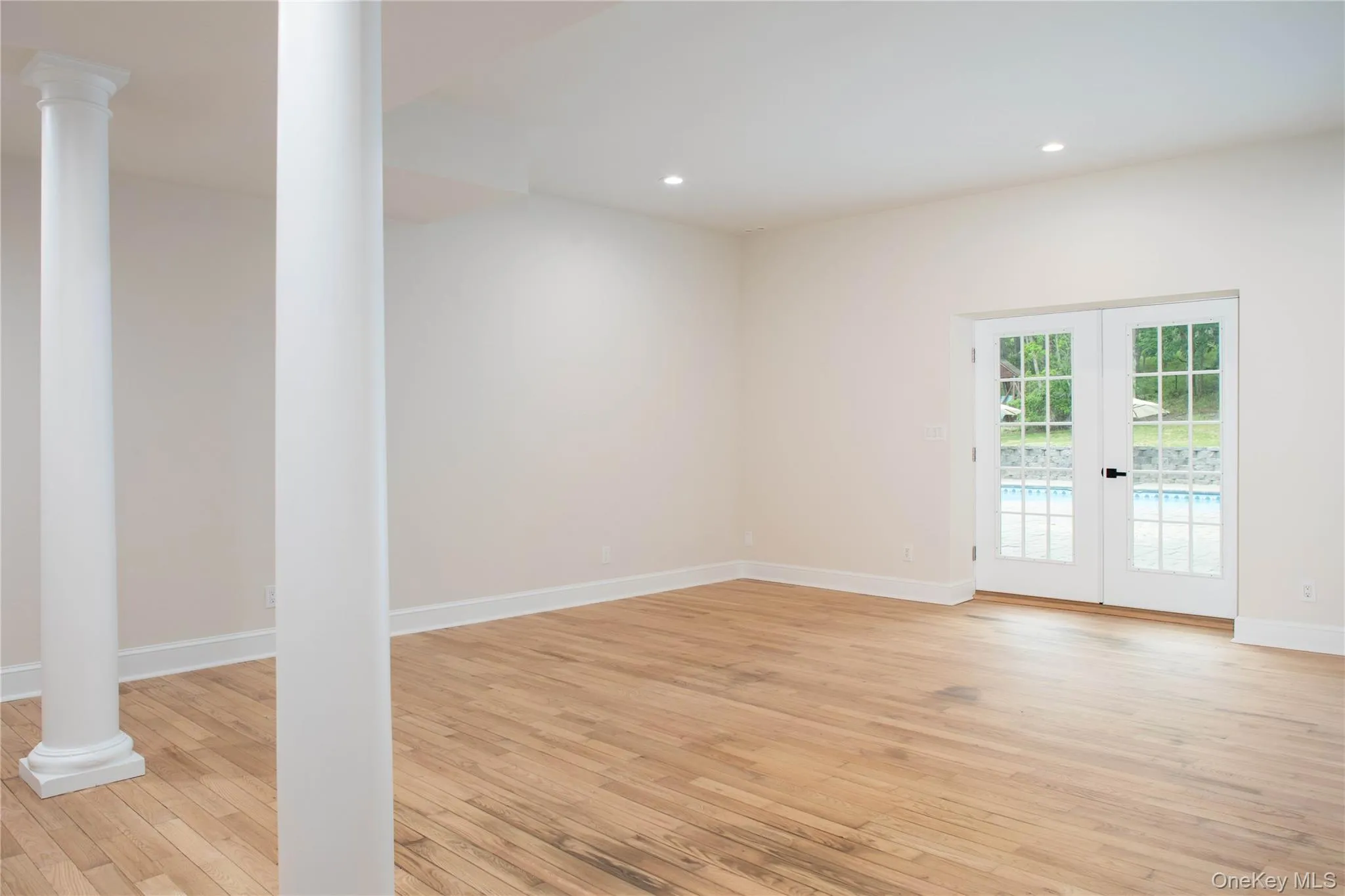 1999 Deerfield Road, Southampton, NY, 5 Bedrooms Bedrooms, 13 Rooms Rooms,4 BathroomsBathrooms,Residential,For Rent,Deerfield,0,1012206 1999 Deerfield Road, Southampton, NY, 5 Bedrooms Bedrooms, 13 Rooms Rooms,4 BathroomsBathrooms,Residential,For Rent,Deerfield,0,1012206
