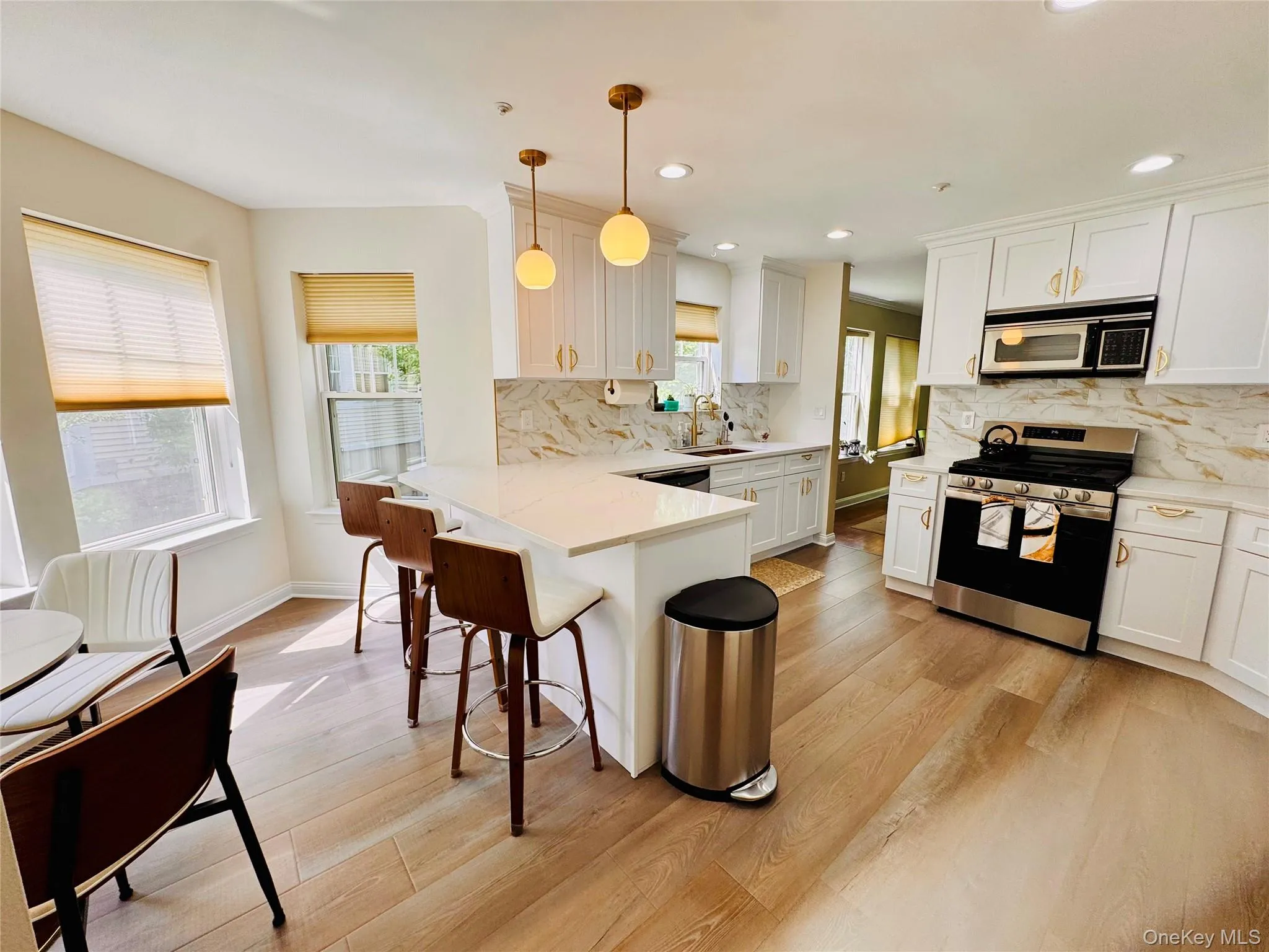 121 Winding Ridge Road, Greenburgh, NY, 3 Bedrooms Bedrooms, 8 Rooms Rooms,3 BathroomsBathrooms,Residential,For Rent,Winding Ridge,0,1012209 121 Winding Ridge Road, Greenburgh, NY, 3 Bedrooms Bedrooms, 8 Rooms Rooms,3 BathroomsBathrooms,Residential,For Rent,Winding Ridge,0,1012209