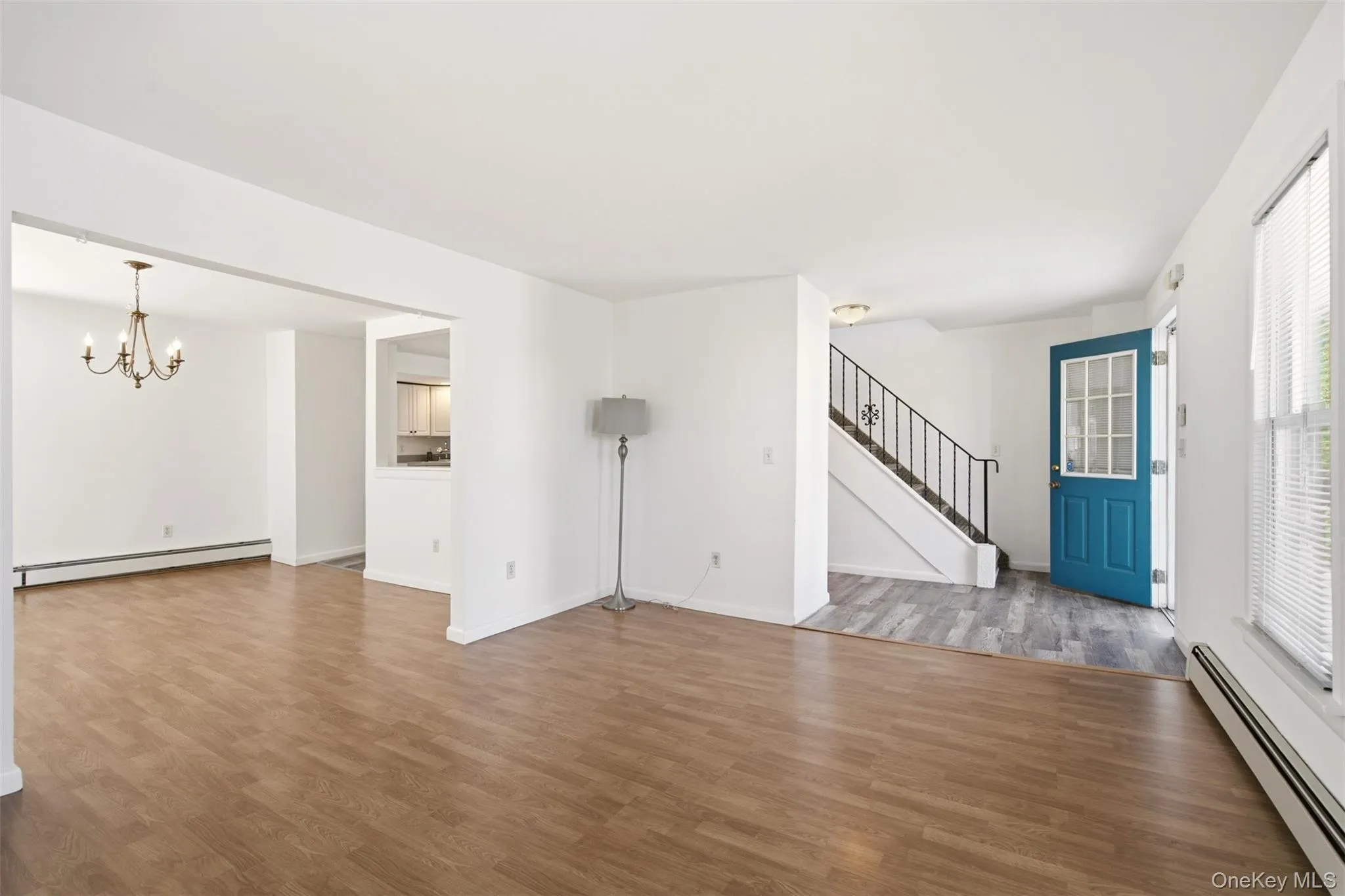 237 Fulton Street, North Hempstead, NY, 4 Bedrooms Bedrooms, 7 Rooms Rooms,2 BathroomsBathrooms,Residential,For Rent,Fulton,0,1012210 237 Fulton Street, North Hempstead, NY, 4 Bedrooms Bedrooms, 7 Rooms Rooms,2 BathroomsBathrooms,Residential,For Rent,Fulton,0,1012210