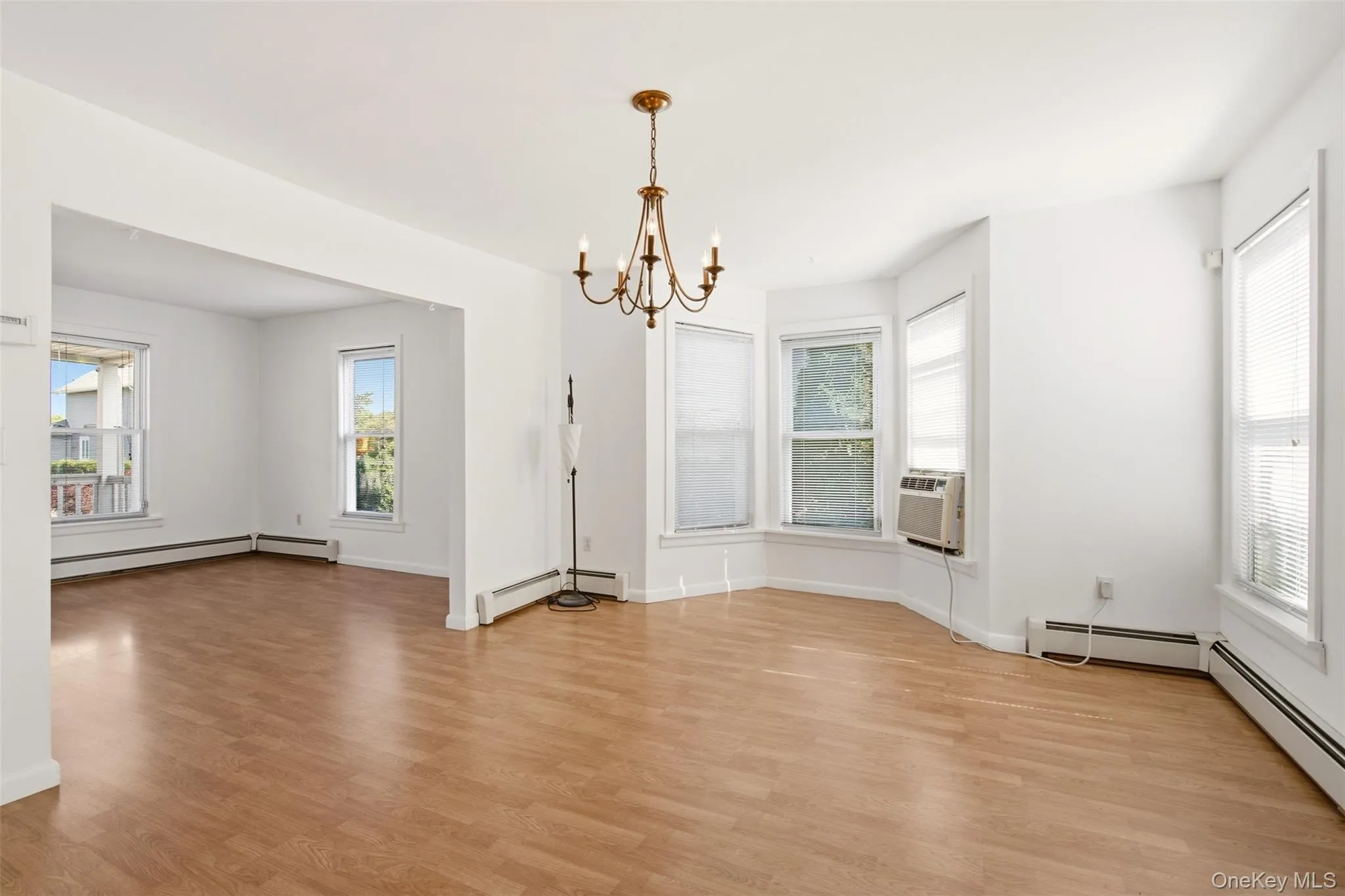 237 Fulton Street, North Hempstead, NY, 4 Bedrooms Bedrooms, 7 Rooms Rooms,2 BathroomsBathrooms,Residential,For Rent,Fulton,0,1012210 237 Fulton Street, North Hempstead, NY, 4 Bedrooms Bedrooms, 7 Rooms Rooms,2 BathroomsBathrooms,Residential,For Rent,Fulton,0,1012210