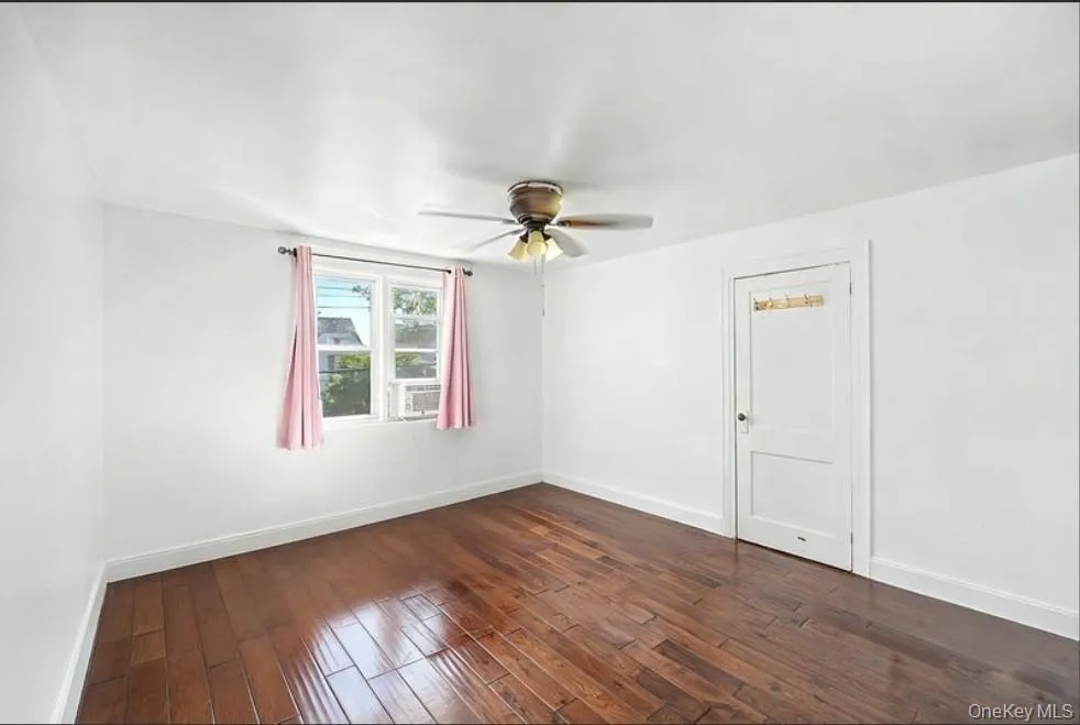 8926 210th Street, New York, NY, 5 Bedrooms Bedrooms, 10 Rooms Rooms,3 BathroomsBathrooms,Residential,For Rent,210th,0,1012213 8926 210th Street, New York, NY, 5 Bedrooms Bedrooms, 10 Rooms Rooms,3 BathroomsBathrooms,Residential,For Rent,210th,0,1012213