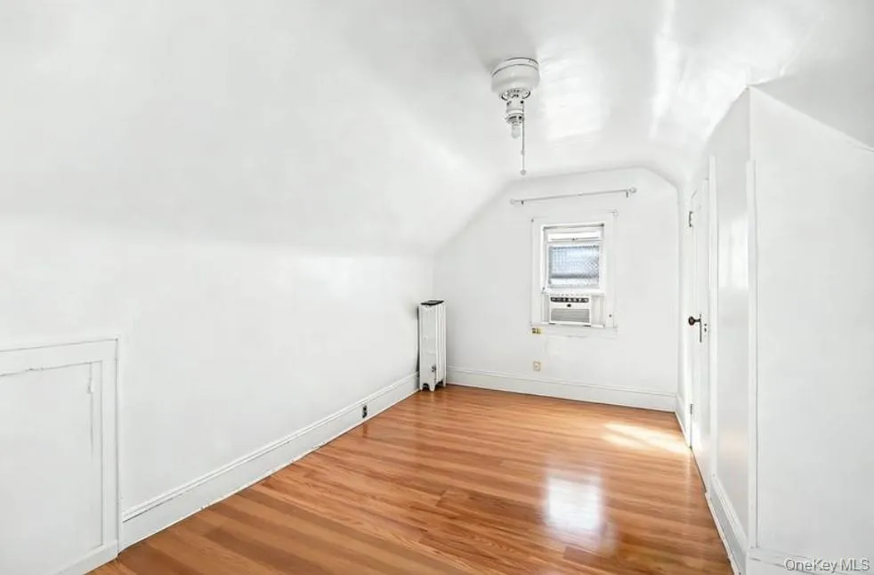 8926 210th Street, New York, NY, 5 Bedrooms Bedrooms, 10 Rooms Rooms,3 BathroomsBathrooms,Residential,For Rent,210th,0,1012213 8926 210th Street, New York, NY, 5 Bedrooms Bedrooms, 10 Rooms Rooms,3 BathroomsBathrooms,Residential,For Rent,210th,0,1012213
