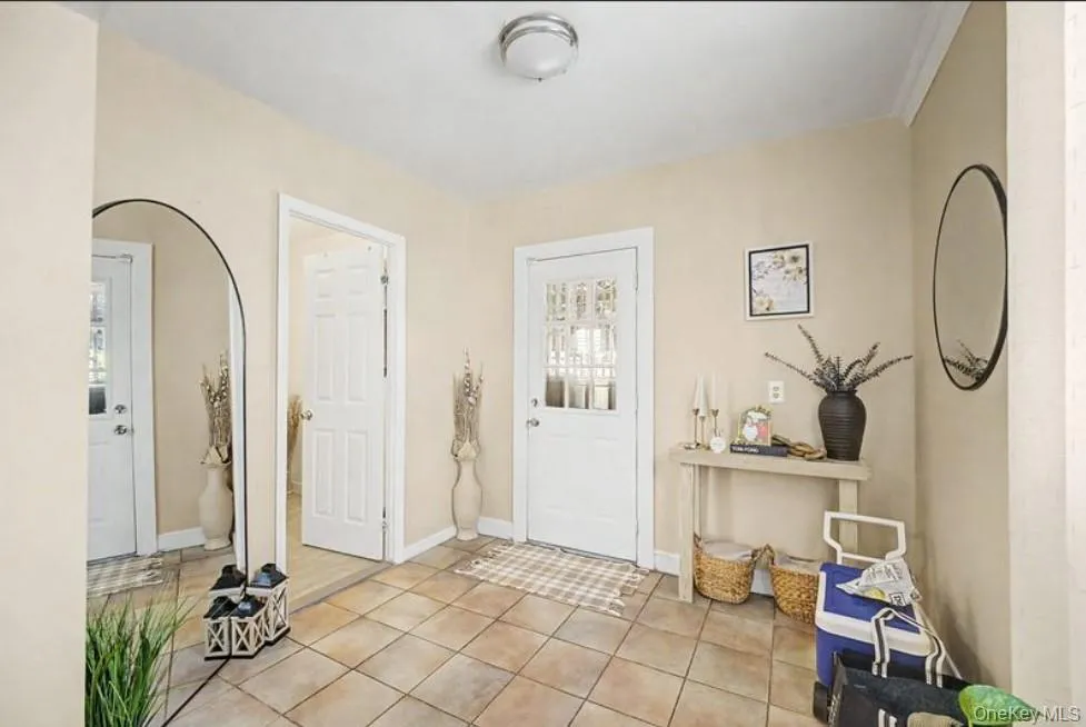 8926 210th Street, New York, NY, 5 Bedrooms Bedrooms, 10 Rooms Rooms,3 BathroomsBathrooms,Residential,For Rent,210th,0,1012213 8926 210th Street, New York, NY, 5 Bedrooms Bedrooms, 10 Rooms Rooms,3 BathroomsBathrooms,Residential,For Rent,210th,0,1012213