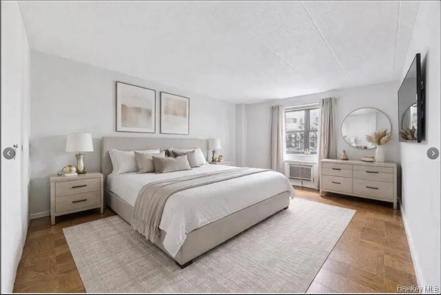 1085 Warburton Avenue, Yonkers, NY, 2 Bedrooms Bedrooms, 7 Rooms Rooms,1 BathroomBathrooms,Residential,For Rent,Warburton,0,1012214 1085 Warburton Avenue, Yonkers, NY, 2 Bedrooms Bedrooms, 7 Rooms Rooms,1 BathroomBathrooms,Residential,For Rent,Warburton,0,1012214