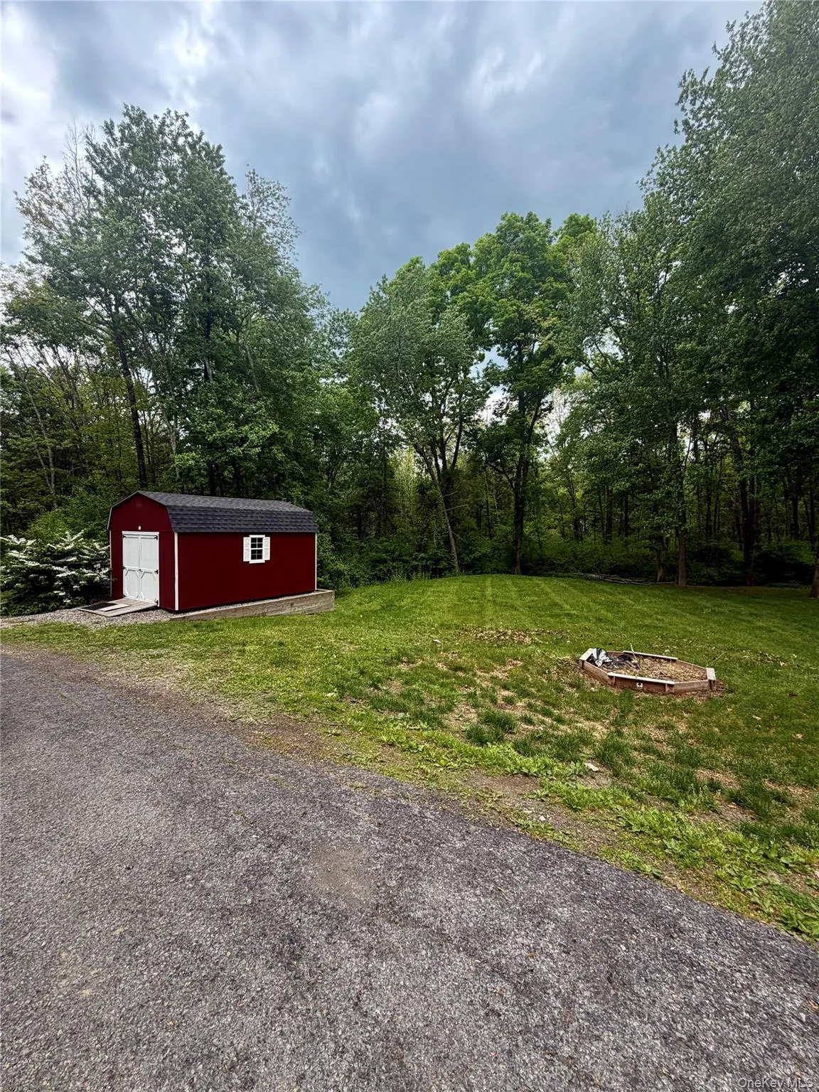 46 Rogers Road, Hyde Park, NY, 3 Bedrooms Bedrooms, 7 Rooms Rooms,2 BathroomsBathrooms,Residential,For Rent,Rogers,0,1012221 46 Rogers Road, Hyde Park, NY, 3 Bedrooms Bedrooms, 7 Rooms Rooms,2 BathroomsBathrooms,Residential,For Rent,Rogers,0,1012221