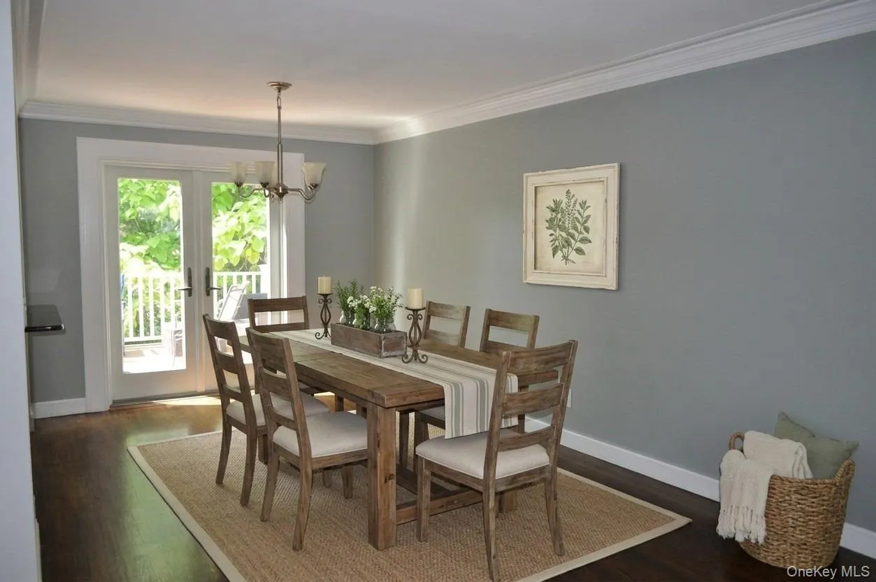 17 Circle Drive, Brookhaven, NY, 3 Bedrooms Bedrooms, 6 Rooms Rooms,1 BathroomBathrooms,Residential Lease,For Rent,Circle,0,KEY1012226 17 Circle Drive, Brookhaven, NY, 3 Bedrooms Bedrooms, 6 Rooms Rooms,1 BathroomBathrooms,Residential Lease,For Rent,Circle,0,KEY1012226