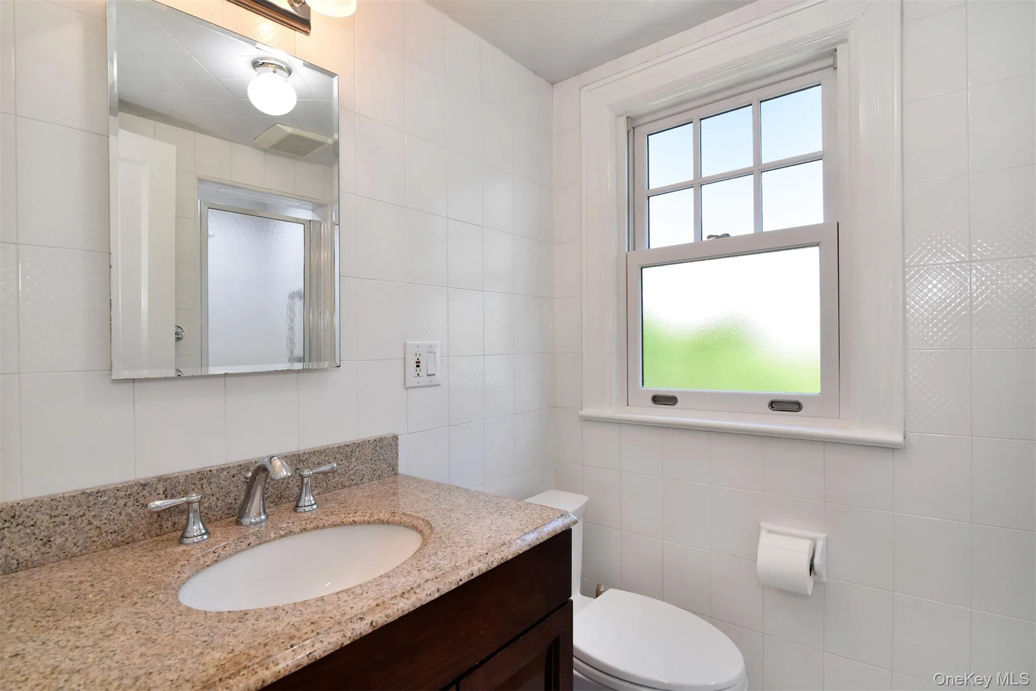 En-suite full bathroom En-suite full bathroom