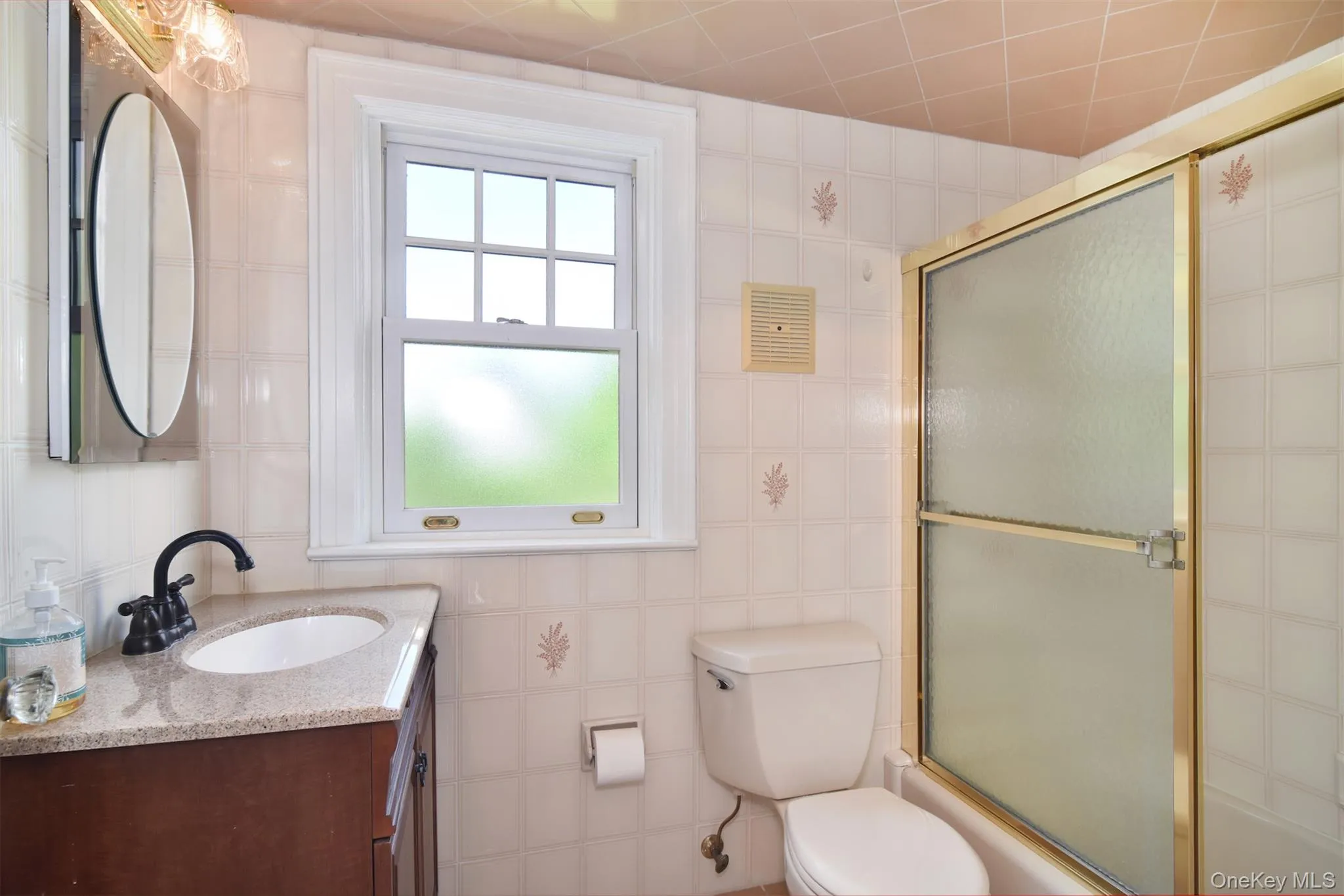 Second floor hall bath Second floor hall bath