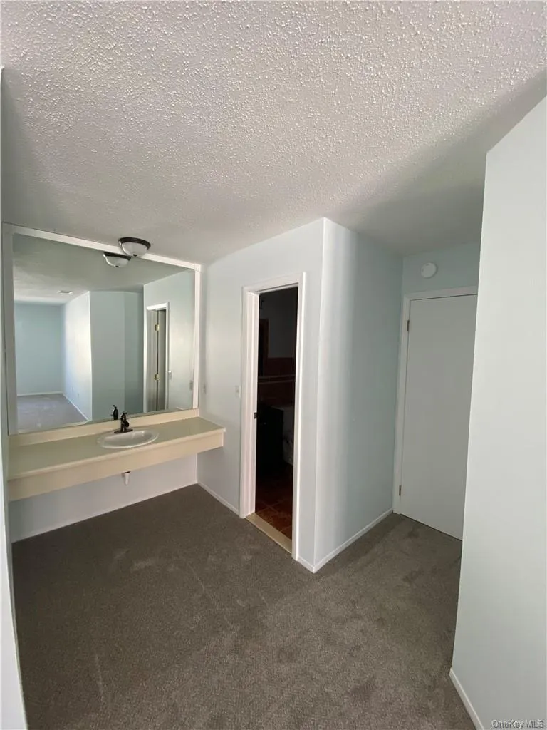 1502 Whispering Hills, Chester Town, NY, 3 Bedrooms Bedrooms, 6 Rooms Rooms,2 BathroomsBathrooms,Residential Lease,For Rent,Whispering,0,1012228 1502 Whispering Hills, Chester Town, NY, 3 Bedrooms Bedrooms, 6 Rooms Rooms,2 BathroomsBathrooms,Residential Lease,For Rent,Whispering,0,1012228