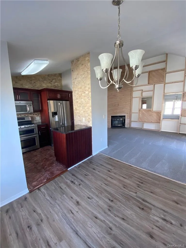 1502 Whispering Hills, Chester Town, NY, 3 Bedrooms Bedrooms, 6 Rooms Rooms,2 BathroomsBathrooms,Residential Lease,For Rent,Whispering,0,1012228 1502 Whispering Hills, Chester Town, NY, 3 Bedrooms Bedrooms, 6 Rooms Rooms,2 BathroomsBathrooms,Residential Lease,For Rent,Whispering,0,1012228
