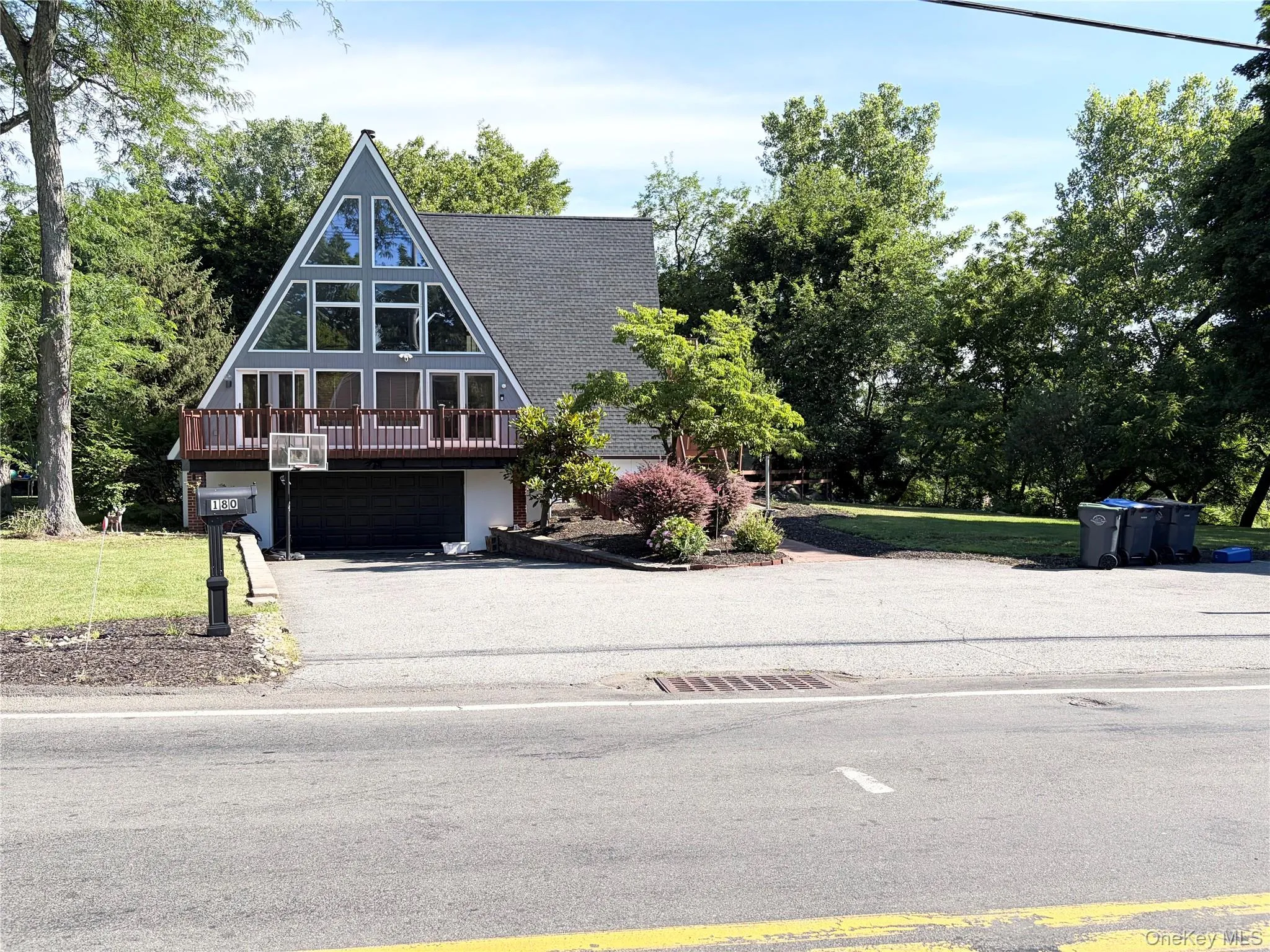 180 Railroad Avenue, Haverstraw, NY, 5 Bedrooms Bedrooms, 11 Rooms Rooms,3 BathroomsBathrooms,Residential,For Rent,Railroad,0,KEY1012229 180 Railroad Avenue, Haverstraw, NY, 5 Bedrooms Bedrooms, 11 Rooms Rooms,3 BathroomsBathrooms,Residential,For Rent,Railroad,0,KEY1012229