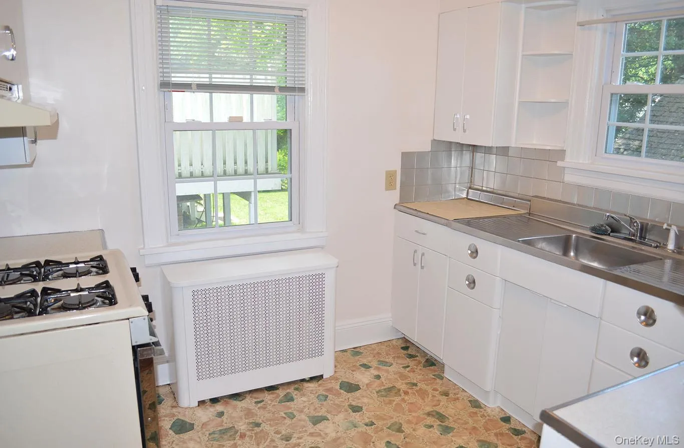 Vintage kitchen in good condition Vintage kitchen in good condition