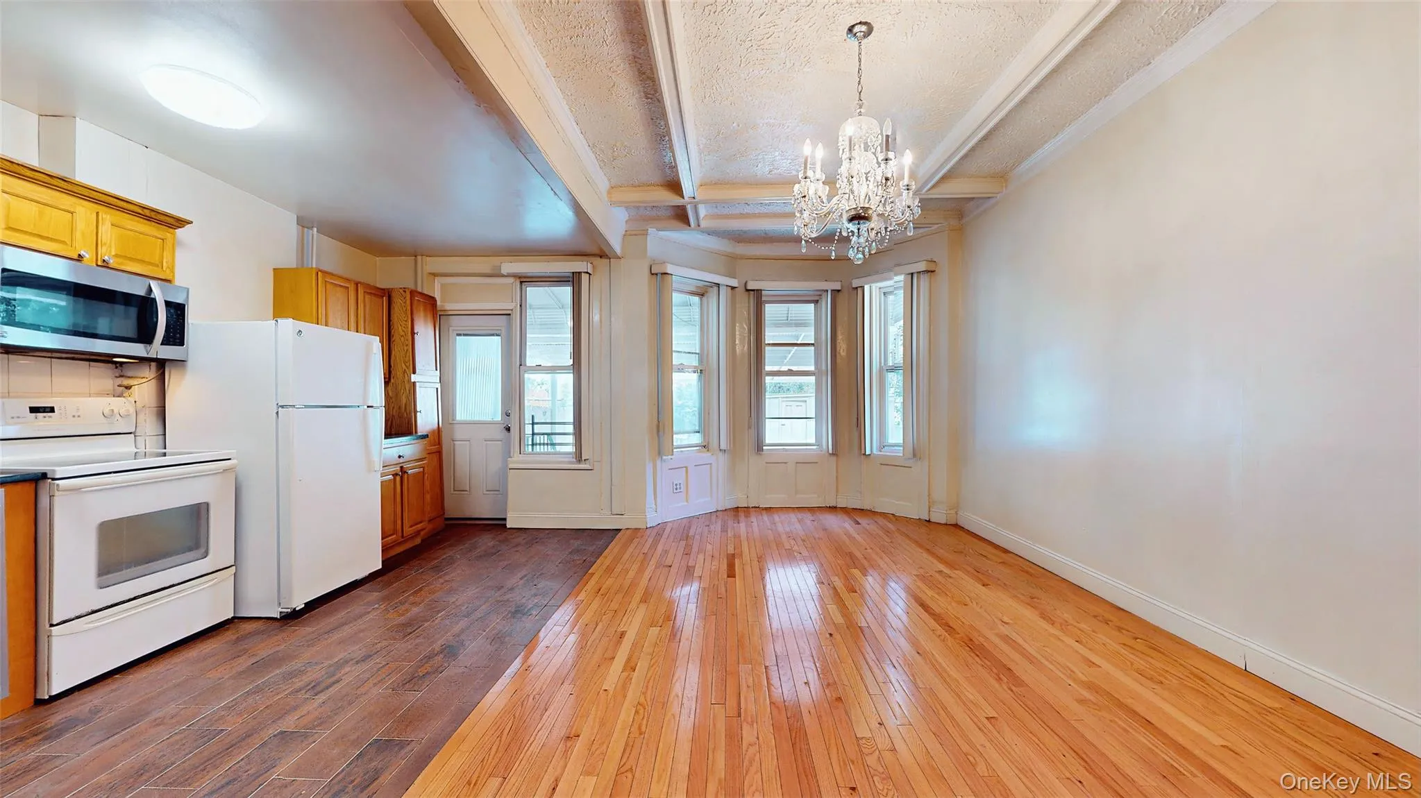 479 Irving Avenue, New York, NY, 3 Bedrooms Bedrooms, 6 Rooms Rooms,2 BathroomsBathrooms,Residential Lease,For Rent,Irving,0,1012234 479 Irving Avenue, New York, NY, 3 Bedrooms Bedrooms, 6 Rooms Rooms,2 BathroomsBathrooms,Residential Lease,For Rent,Irving,0,1012234