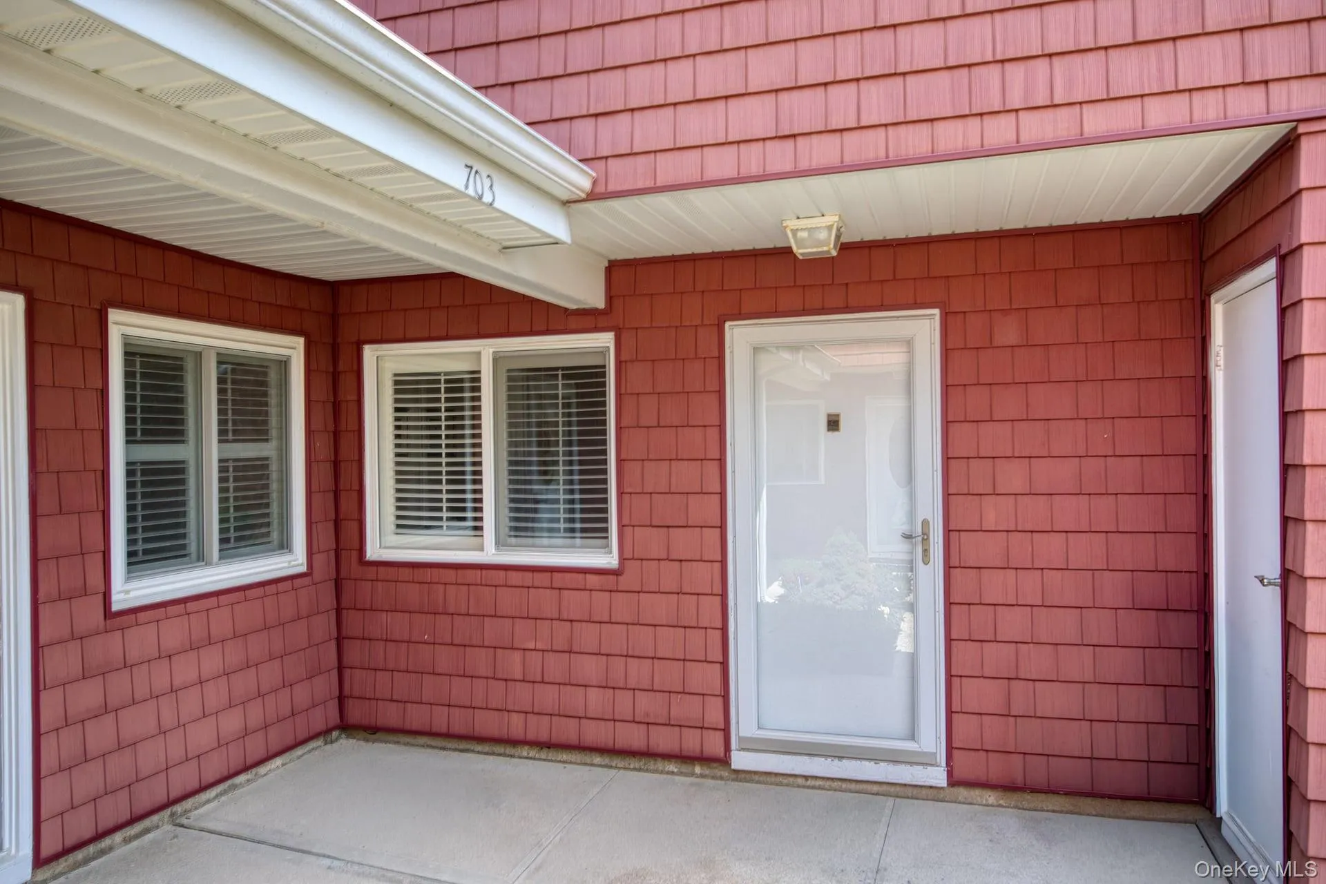 703 Drew Drive, Smithtown, NY, 1 Bedroom Bedrooms, 3 Rooms Rooms,1 BathroomBathrooms,Residential,For Rent,Drew,0,1012236 703 Drew Drive, Smithtown, NY, 1 Bedroom Bedrooms, 3 Rooms Rooms,1 BathroomBathrooms,Residential,For Rent,Drew,0,1012236