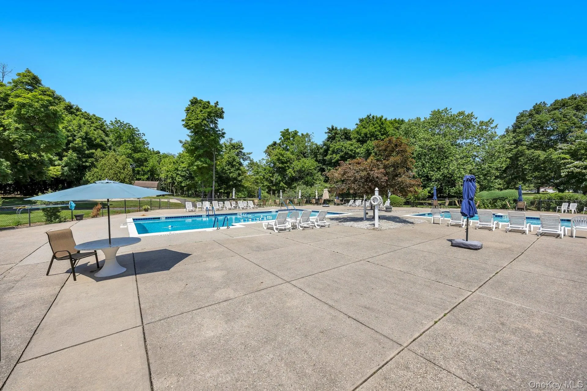 703 Drew Drive, Smithtown, NY, 1 Bedroom Bedrooms, 3 Rooms Rooms,1 BathroomBathrooms,Residential,For Rent,Drew,0,1012236 703 Drew Drive, Smithtown, NY, 1 Bedroom Bedrooms, 3 Rooms Rooms,1 BathroomBathrooms,Residential,For Rent,Drew,0,1012236