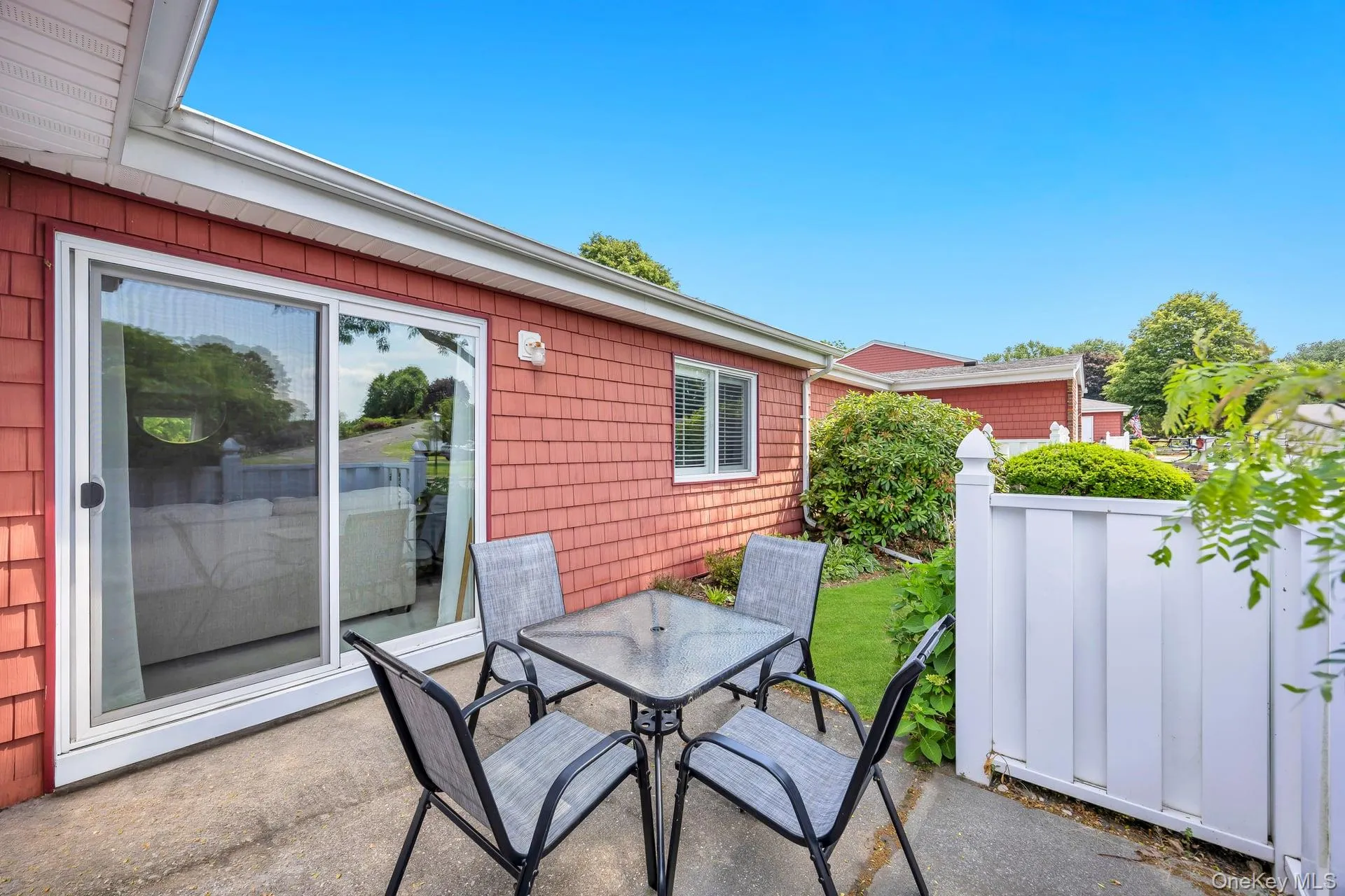703 Drew Drive, Smithtown, NY, 1 Bedroom Bedrooms, 3 Rooms Rooms,1 BathroomBathrooms,Residential,For Rent,Drew,0,1012236 703 Drew Drive, Smithtown, NY, 1 Bedroom Bedrooms, 3 Rooms Rooms,1 BathroomBathrooms,Residential,For Rent,Drew,0,1012236
