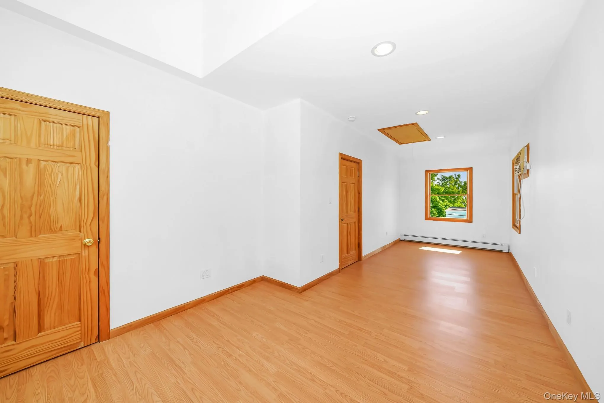 130 Coach Lane, Hempstead, NY, 3 Bedrooms Bedrooms, 6 Rooms Rooms,2 BathroomsBathrooms,Residential,For Rent,Coach,0,1012237 130 Coach Lane, Hempstead, NY, 3 Bedrooms Bedrooms, 6 Rooms Rooms,2 BathroomsBathrooms,Residential,For Rent,Coach,0,1012237