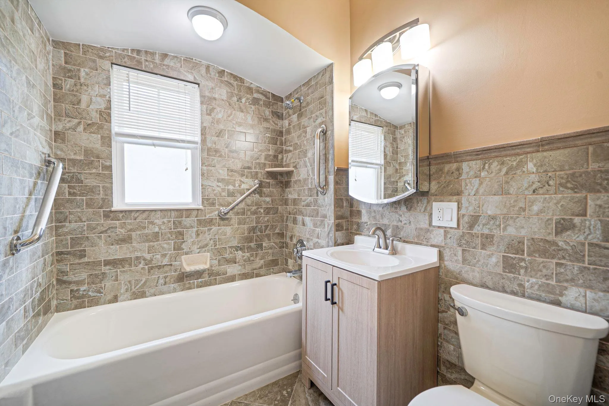 44 Elizabeth Avenue, Smithtown, NY, 3 Bedrooms Bedrooms, 8 Rooms Rooms,2 BathroomsBathrooms,Residential,For Rent,Elizabeth,0,1012238 44 Elizabeth Avenue, Smithtown, NY, 3 Bedrooms Bedrooms, 8 Rooms Rooms,2 BathroomsBathrooms,Residential,For Rent,Elizabeth,0,1012238