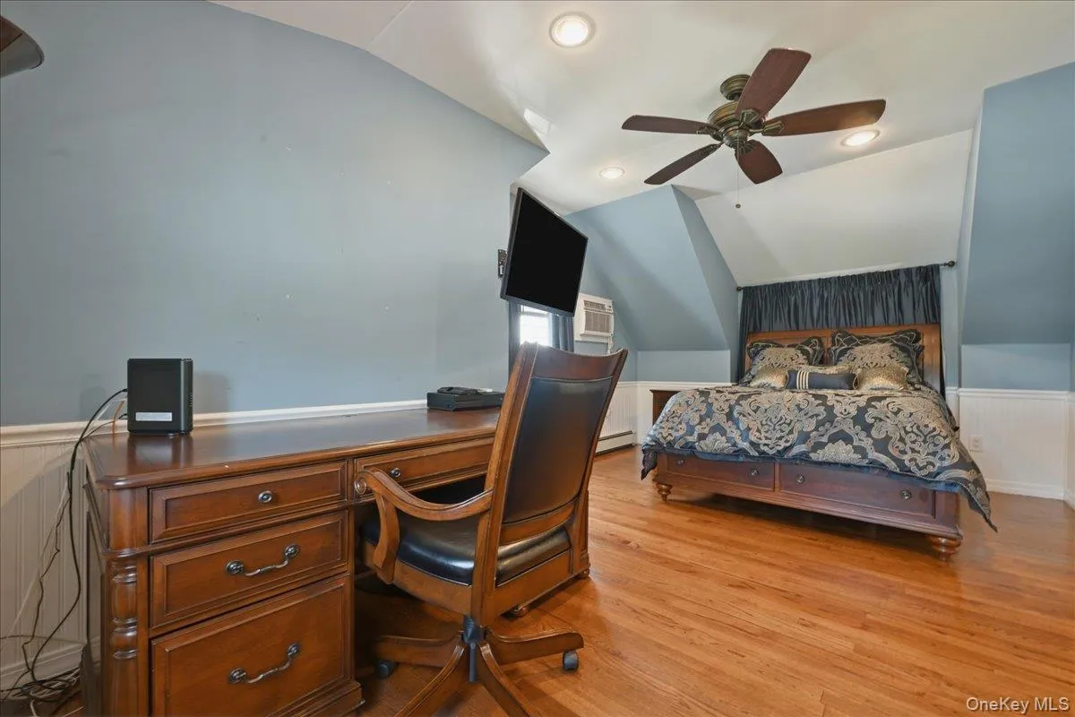 1022 White Birch Lane, Hempstead, NY, 4 Bedrooms Bedrooms, 7 Rooms Rooms,2 BathroomsBathrooms,Residential,For Rent,White Birch,0,1012239 1022 White Birch Lane, Hempstead, NY, 4 Bedrooms Bedrooms, 7 Rooms Rooms,2 BathroomsBathrooms,Residential,For Rent,White Birch,0,1012239