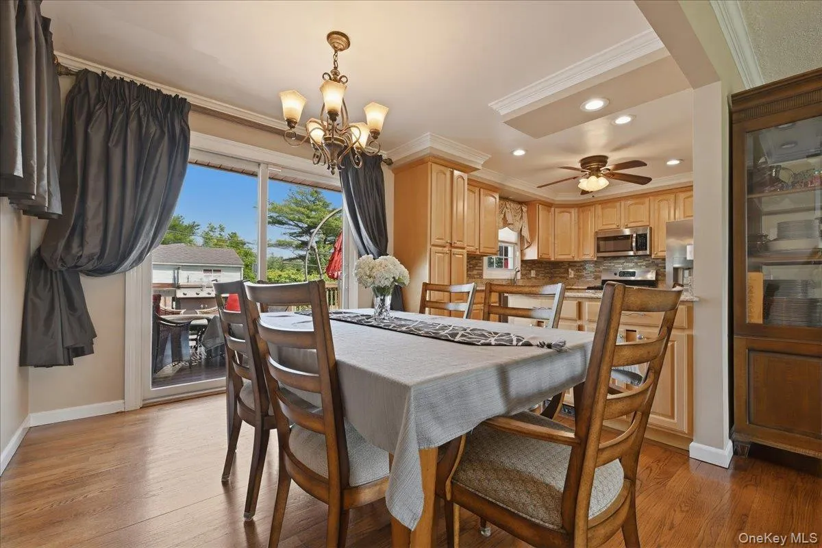 1022 White Birch Lane, Hempstead, NY, 4 Bedrooms Bedrooms, 7 Rooms Rooms,2 BathroomsBathrooms,Residential,For Rent,White Birch,0,1012239 1022 White Birch Lane, Hempstead, NY, 4 Bedrooms Bedrooms, 7 Rooms Rooms,2 BathroomsBathrooms,Residential,For Rent,White Birch,0,1012239