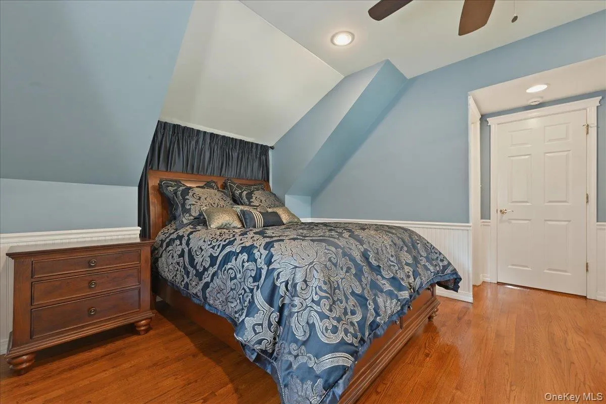 1022 White Birch Lane, Hempstead, NY, 4 Bedrooms Bedrooms, 7 Rooms Rooms,2 BathroomsBathrooms,Residential,For Rent,White Birch,0,1012239 1022 White Birch Lane, Hempstead, NY, 4 Bedrooms Bedrooms, 7 Rooms Rooms,2 BathroomsBathrooms,Residential,For Rent,White Birch,0,1012239