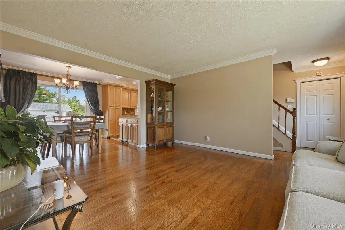 1022 White Birch Lane, Hempstead, NY, 4 Bedrooms Bedrooms, 7 Rooms Rooms,2 BathroomsBathrooms,Residential,For Rent,White Birch,0,1012239 1022 White Birch Lane, Hempstead, NY, 4 Bedrooms Bedrooms, 7 Rooms Rooms,2 BathroomsBathrooms,Residential,For Rent,White Birch,0,1012239