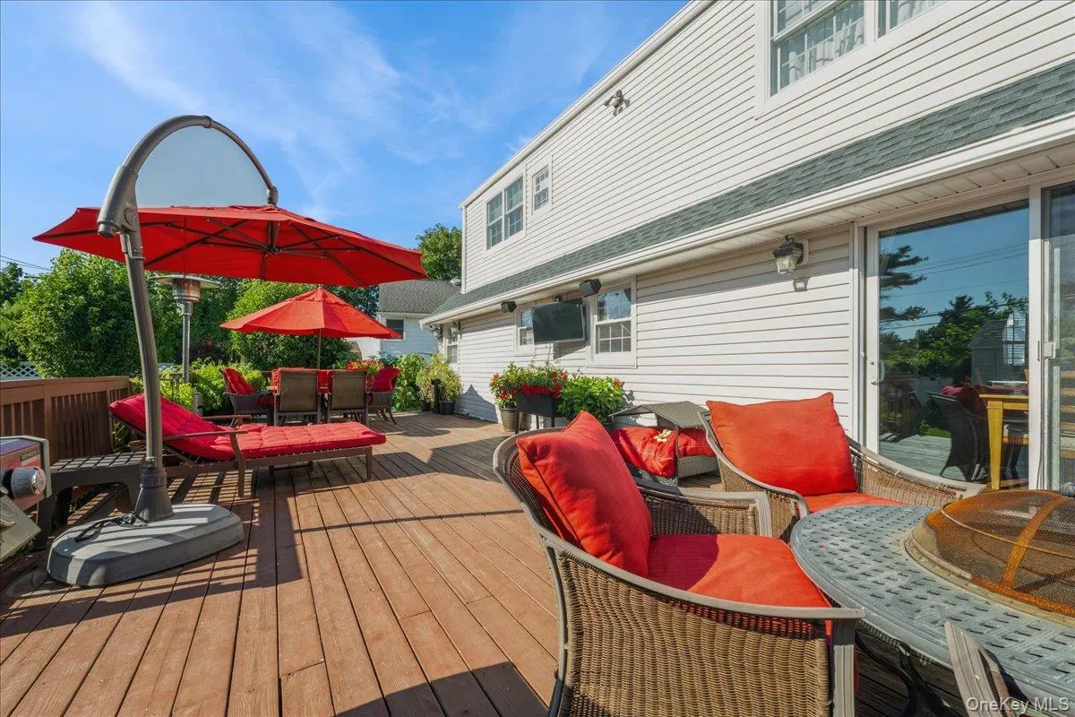 1022 White Birch Lane, Hempstead, NY, 4 Bedrooms Bedrooms, 7 Rooms Rooms,2 BathroomsBathrooms,Residential,For Rent,White Birch,0,1012239 1022 White Birch Lane, Hempstead, NY, 4 Bedrooms Bedrooms, 7 Rooms Rooms,2 BathroomsBathrooms,Residential,For Rent,White Birch,0,1012239
