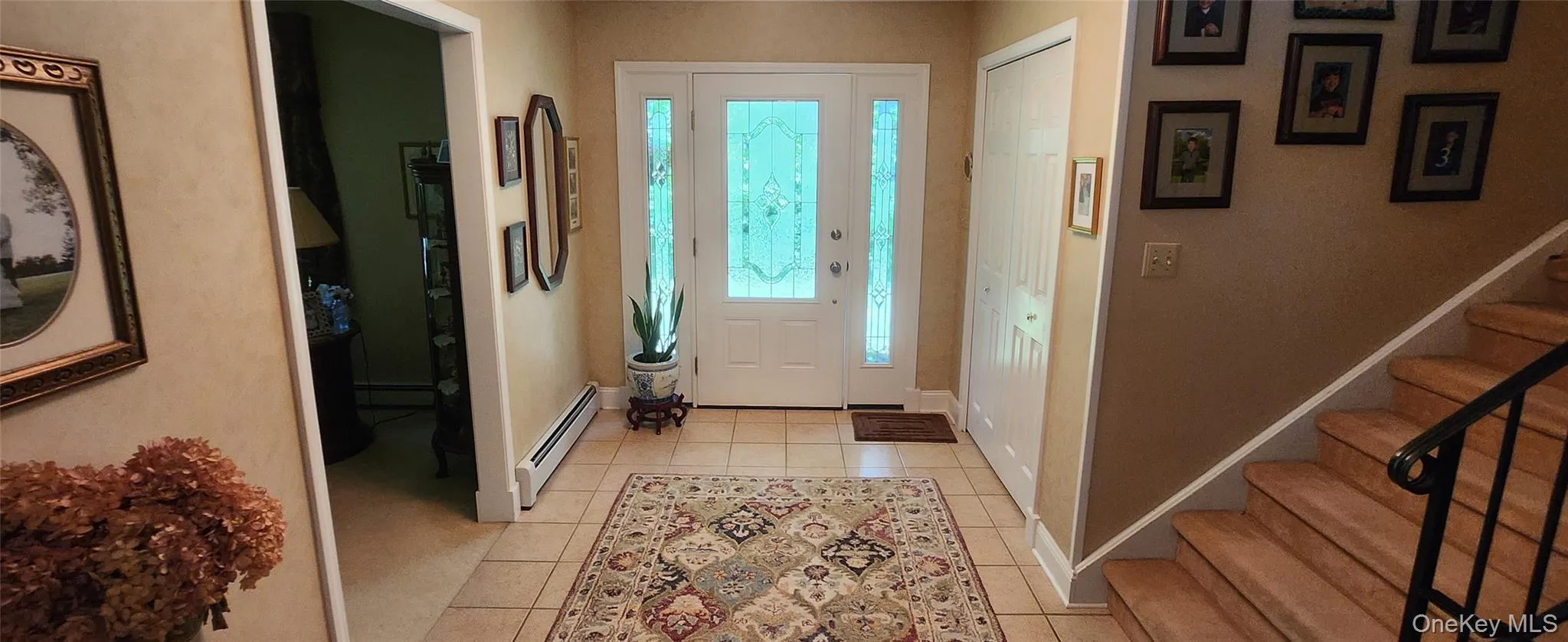 Lovely Foyer Lovely Foyer