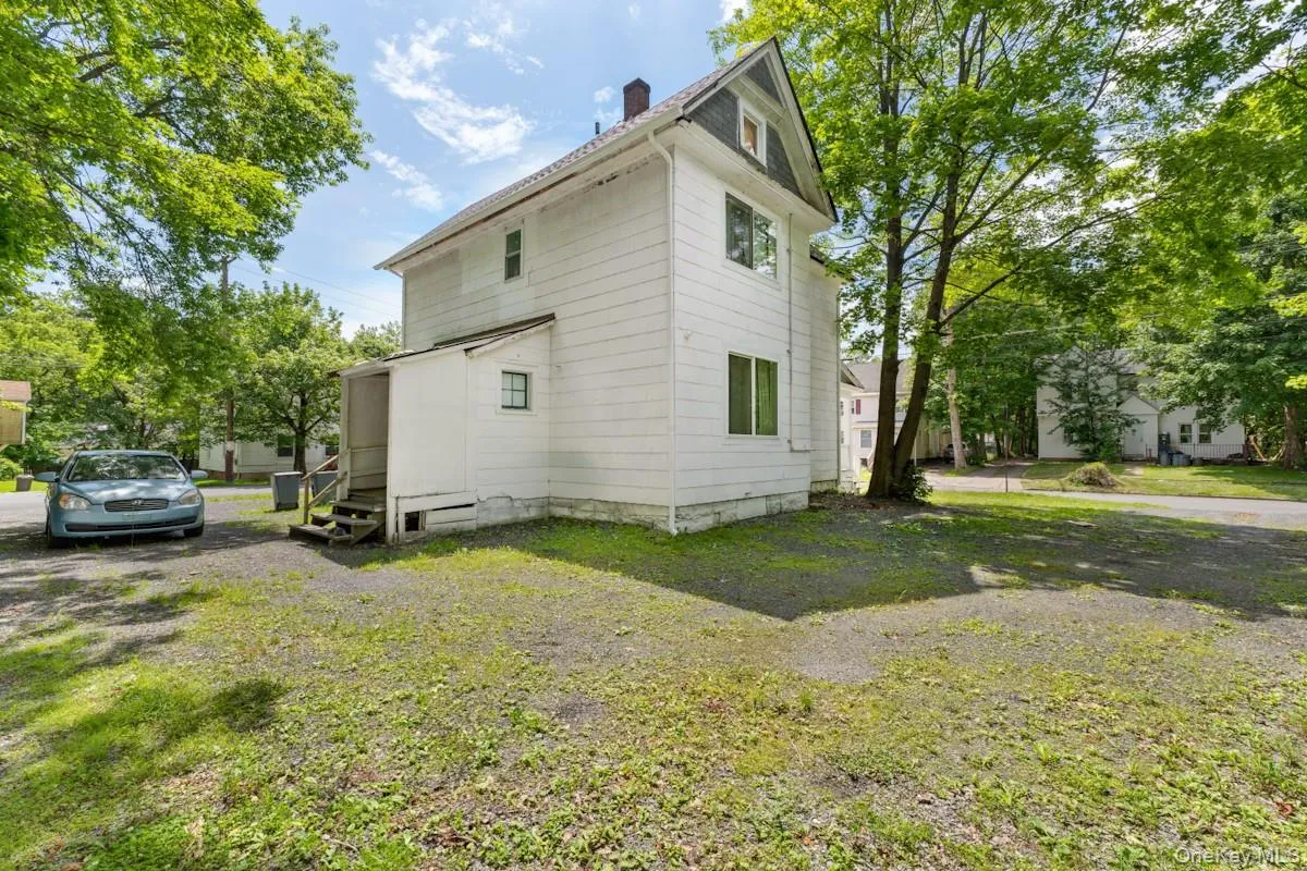 27 Prince Street, Thompson, NY, 4 Bedrooms Bedrooms, 7 Rooms Rooms,2 BathroomsBathrooms,Residential,For Rent,Prince,0,1012245 27 Prince Street, Thompson, NY, 4 Bedrooms Bedrooms, 7 Rooms Rooms,2 BathroomsBathrooms,Residential,For Rent,Prince,0,1012245