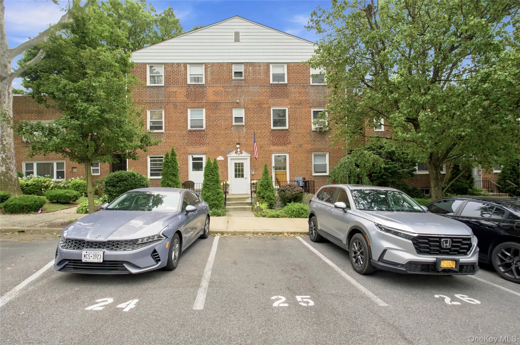You have 1 assigned parking space conveniently located just outside your door. You have 1 assigned parking space conveniently located just outside your door.