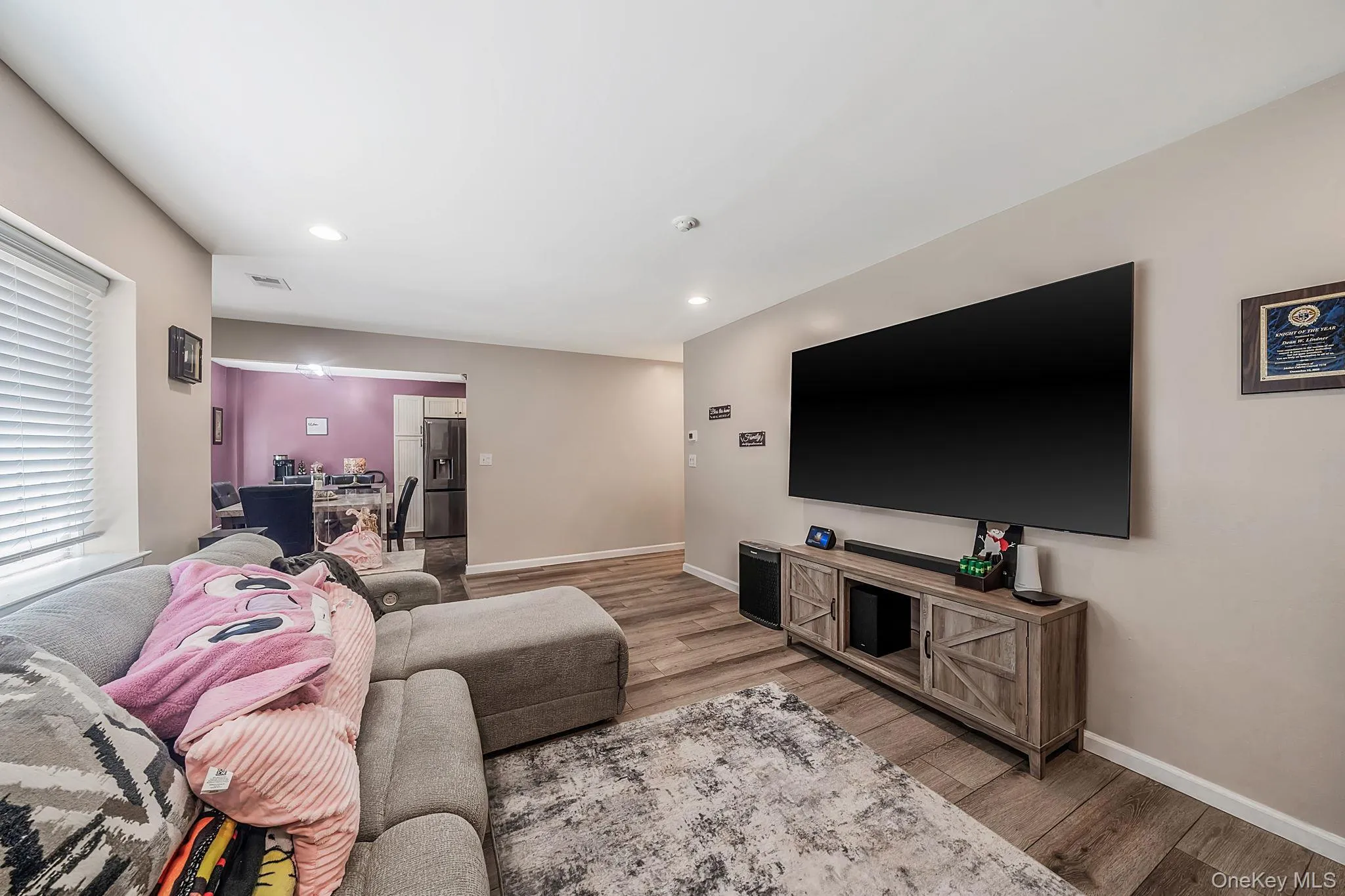 515 Picasso Way, Brookhaven, NY, 2 Bedrooms Bedrooms, 6 Rooms Rooms,1 BathroomBathrooms,Residential,For Rent,Picasso,0,1012247 515 Picasso Way, Brookhaven, NY, 2 Bedrooms Bedrooms, 6 Rooms Rooms,1 BathroomBathrooms,Residential,For Rent,Picasso,0,1012247