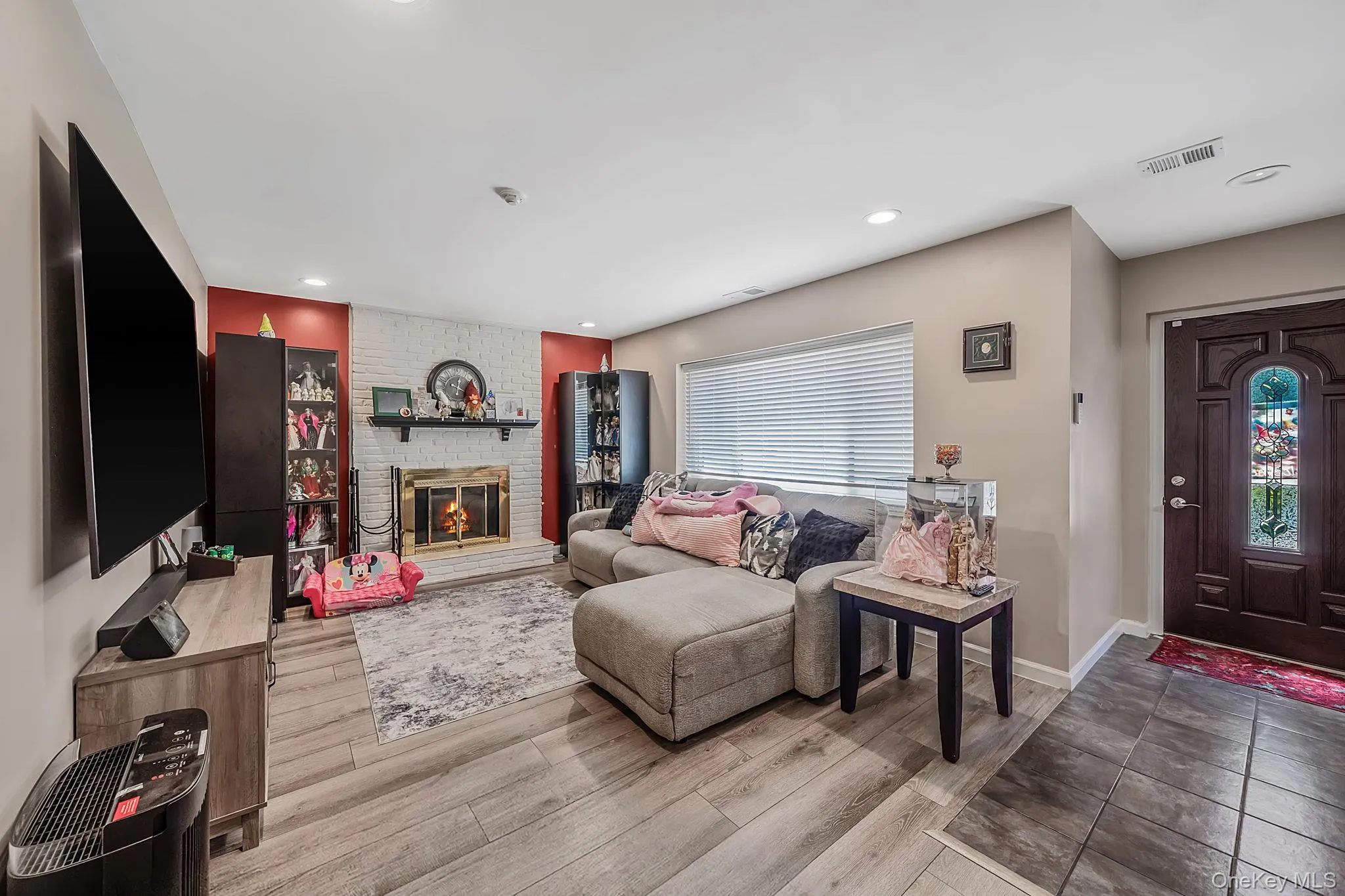 515 Picasso Way, Brookhaven, NY, 2 Bedrooms Bedrooms, 6 Rooms Rooms,1 BathroomBathrooms,Residential,For Rent,Picasso,0,1012247 515 Picasso Way, Brookhaven, NY, 2 Bedrooms Bedrooms, 6 Rooms Rooms,1 BathroomBathrooms,Residential,For Rent,Picasso,0,1012247