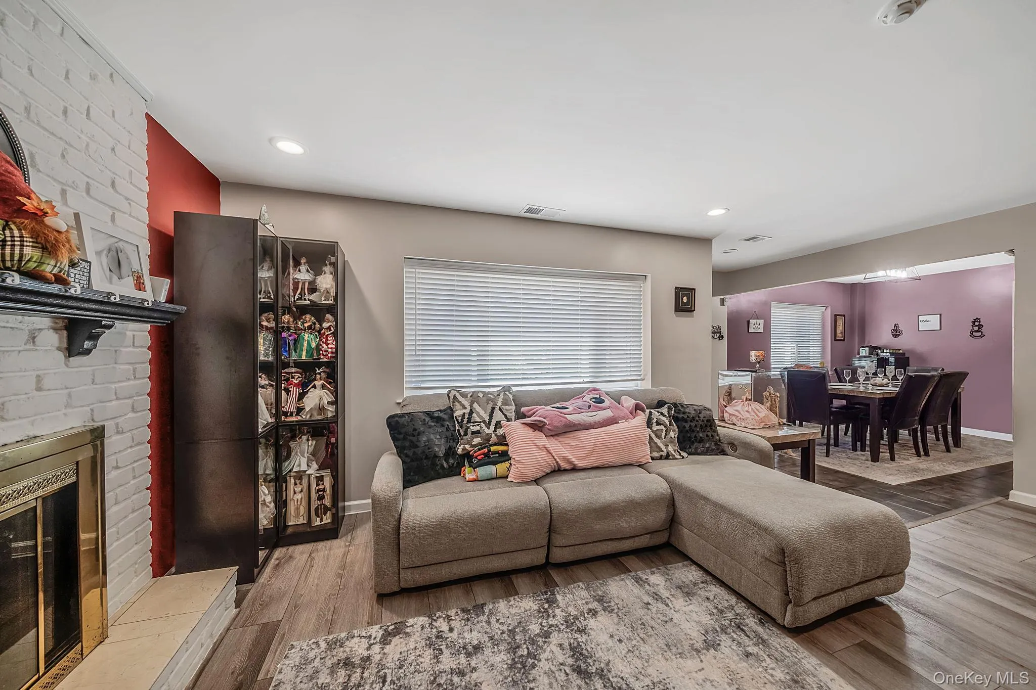 515 Picasso Way, Brookhaven, NY, 2 Bedrooms Bedrooms, 6 Rooms Rooms,1 BathroomBathrooms,Residential,For Rent,Picasso,0,1012247 515 Picasso Way, Brookhaven, NY, 2 Bedrooms Bedrooms, 6 Rooms Rooms,1 BathroomBathrooms,Residential,For Rent,Picasso,0,1012247