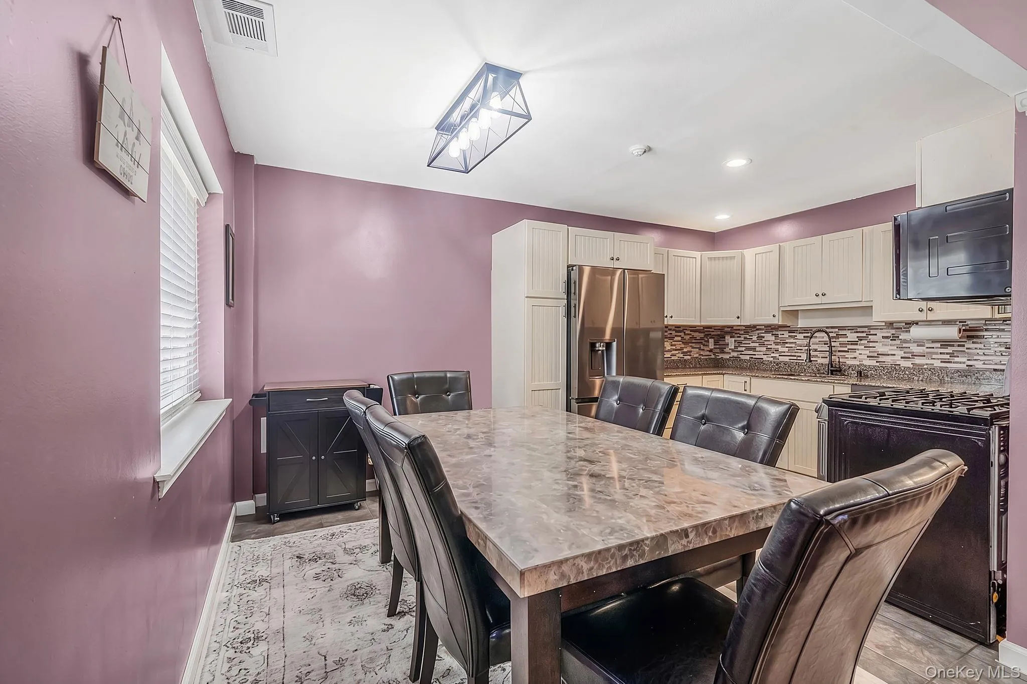 515 Picasso Way, Brookhaven, NY, 2 Bedrooms Bedrooms, 6 Rooms Rooms,1 BathroomBathrooms,Residential,For Rent,Picasso,0,1012247 515 Picasso Way, Brookhaven, NY, 2 Bedrooms Bedrooms, 6 Rooms Rooms,1 BathroomBathrooms,Residential,For Rent,Picasso,0,1012247