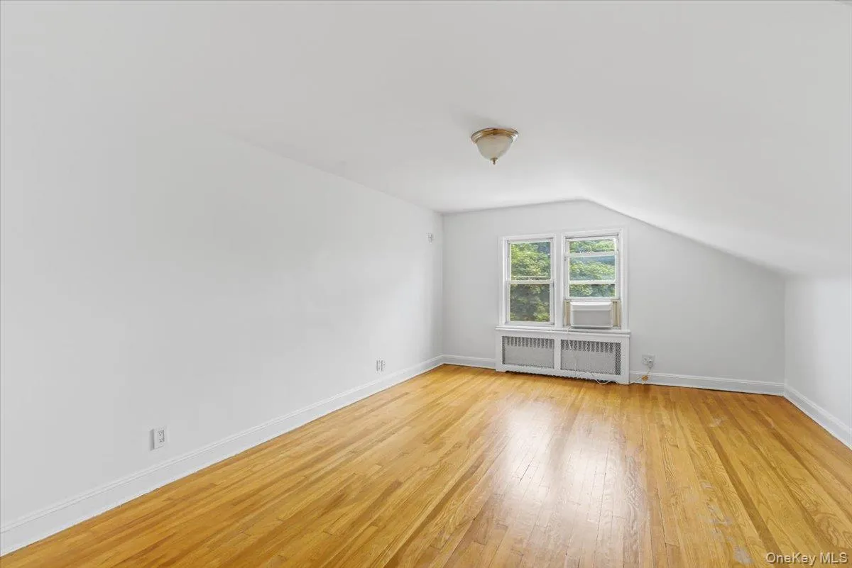 207-10 42nd Avenue, New York, NY, 2 Bedrooms Bedrooms, 5 Rooms Rooms,2 BathroomsBathrooms,Residential Lease,For Rent,42nd,0,1012249 207-10 42nd Avenue, New York, NY, 2 Bedrooms Bedrooms, 5 Rooms Rooms,2 BathroomsBathrooms,Residential Lease,For Rent,42nd,0,1012249