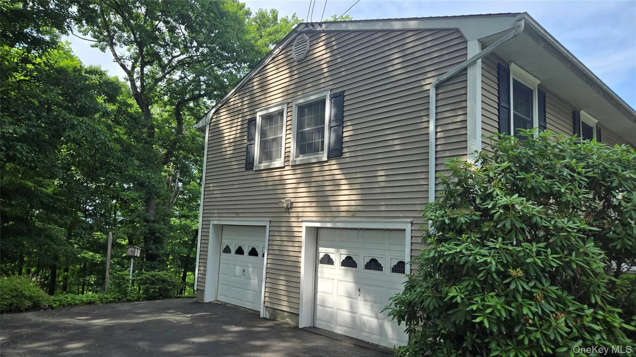 77 Tulip Road, Carmel, NY, 3 Bedrooms Bedrooms, 9 Rooms Rooms,1 BathroomBathrooms,Residential,For Rent,Tulip,0,1012250 77 Tulip Road, Carmel, NY, 3 Bedrooms Bedrooms, 9 Rooms Rooms,1 BathroomBathrooms,Residential,For Rent,Tulip,0,1012250