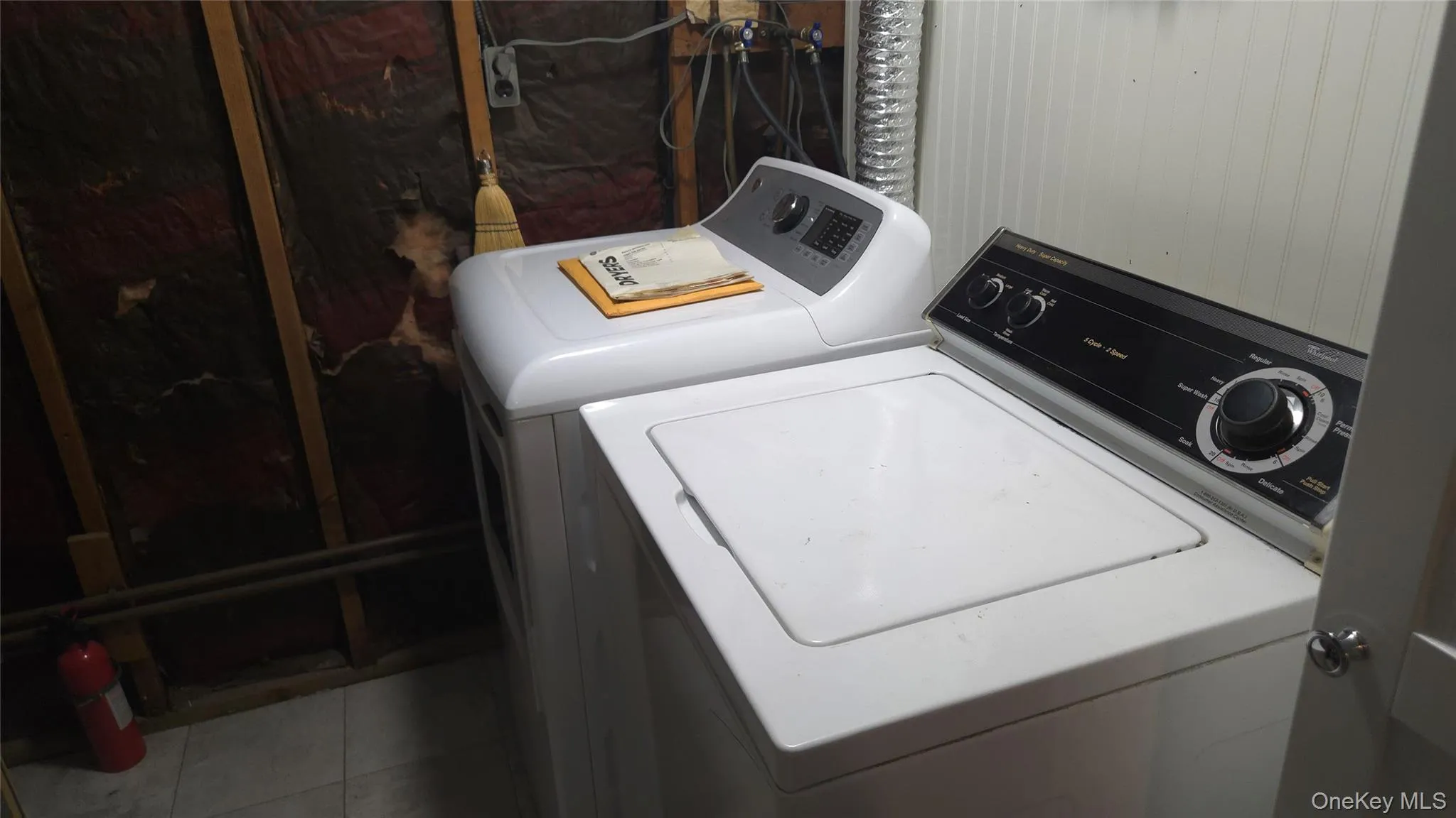 77 Tulip Road, Carmel, NY, 3 Bedrooms Bedrooms, 9 Rooms Rooms,1 BathroomBathrooms,Residential,For Rent,Tulip,0,1012250 77 Tulip Road, Carmel, NY, 3 Bedrooms Bedrooms, 9 Rooms Rooms,1 BathroomBathrooms,Residential,For Rent,Tulip,0,1012250